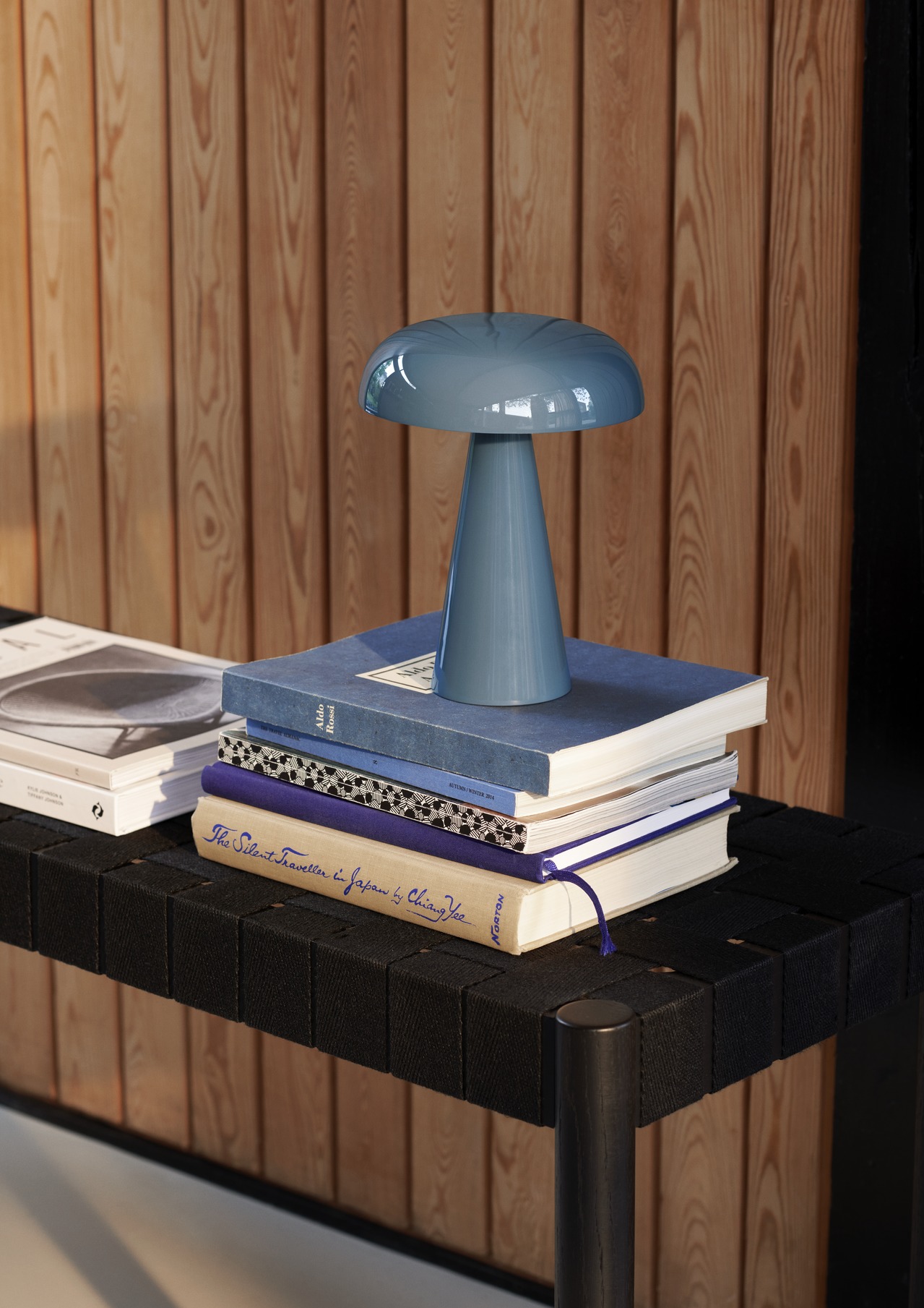 Como Portable Table Lamp SC53