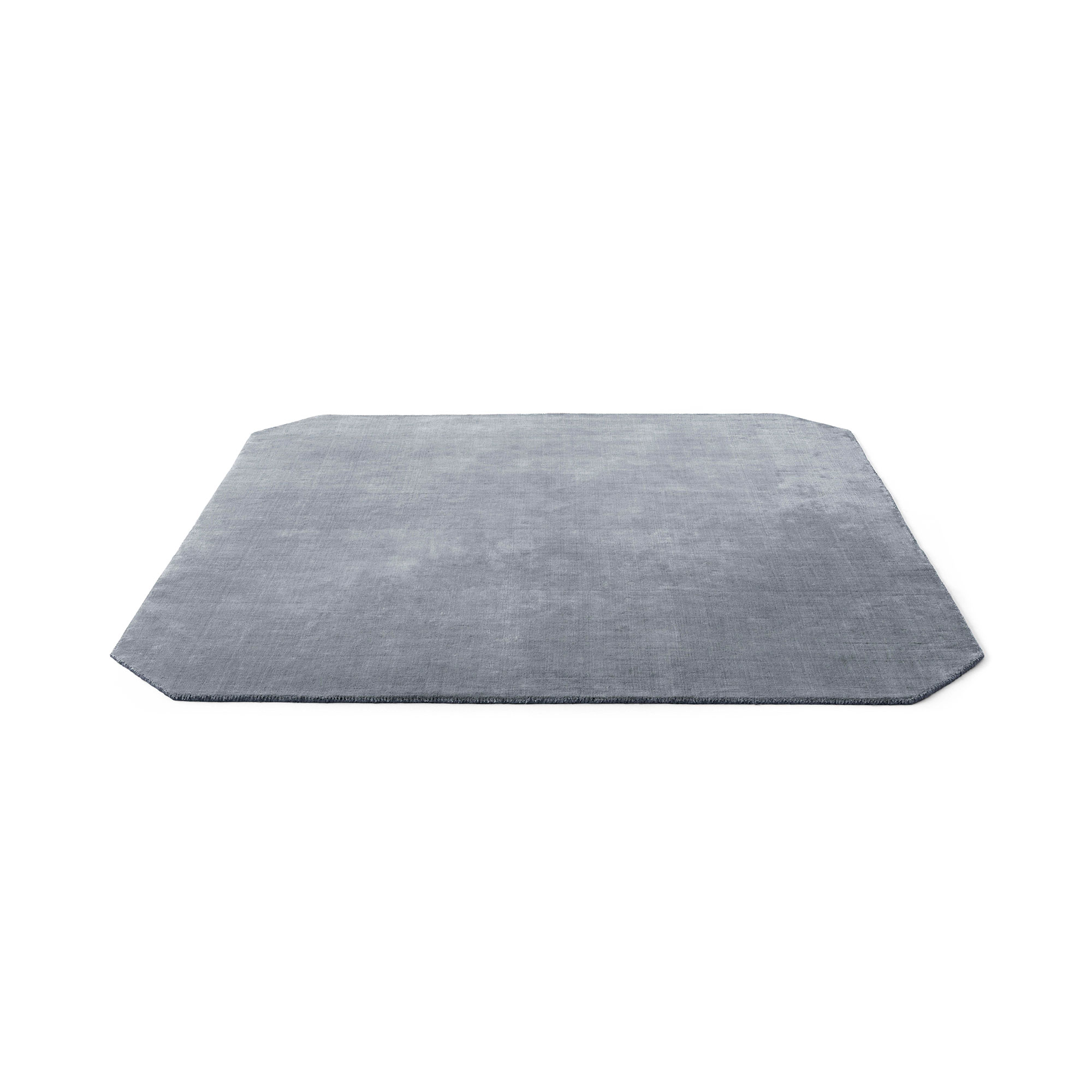 The Moor Rug AP6