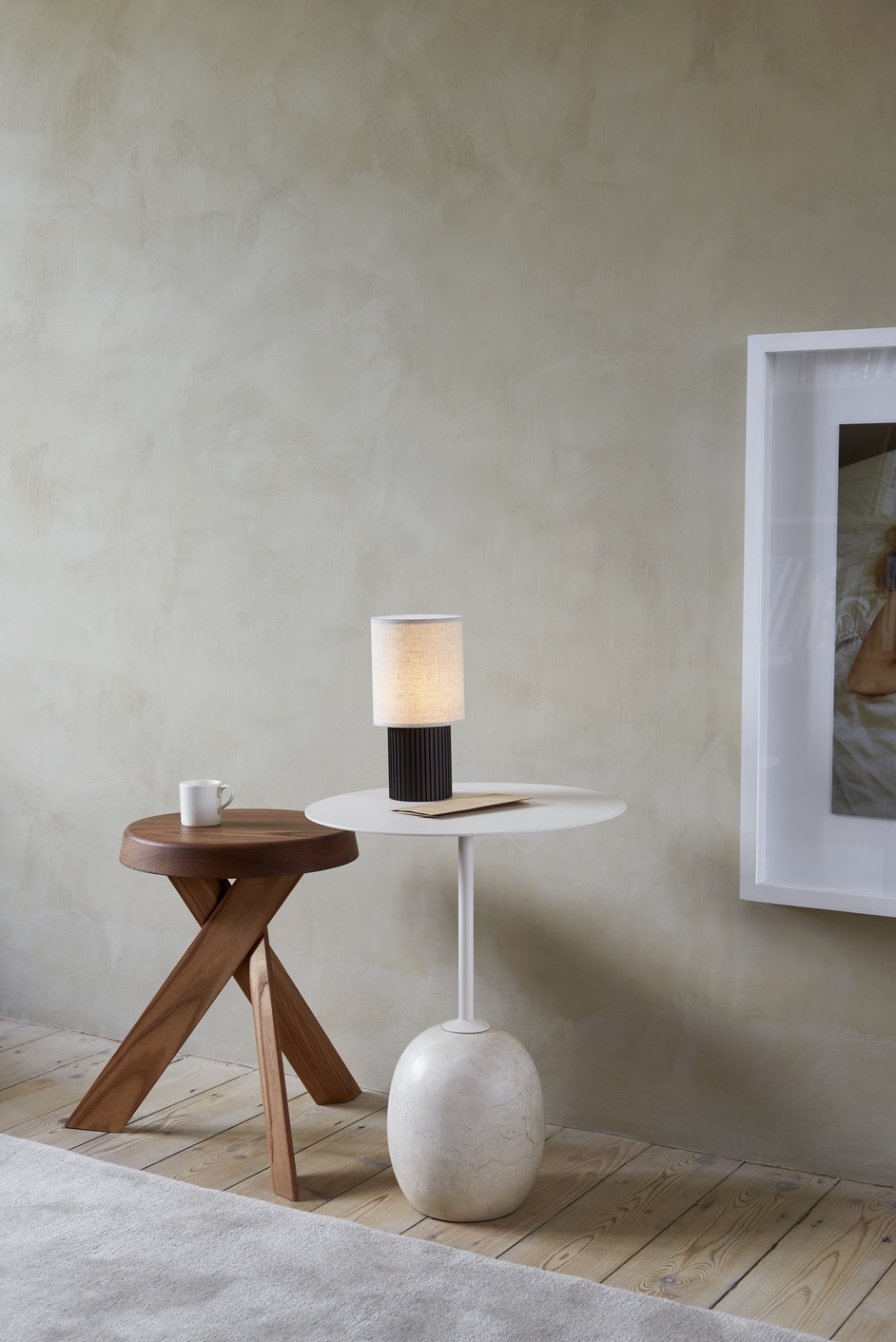 Manhattan Portable Table Lamp SC52