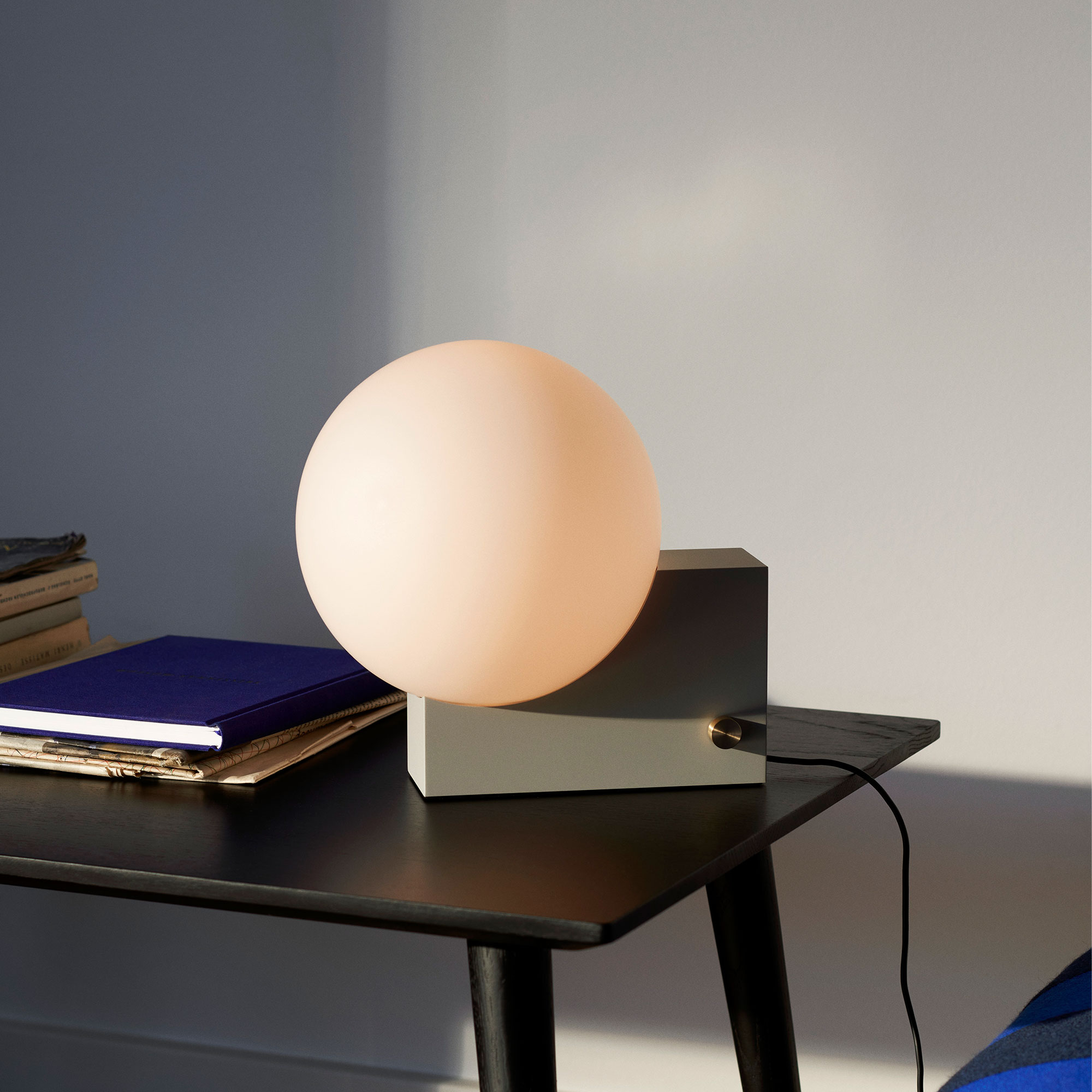 Journey Table & Wall Lamp SHY1