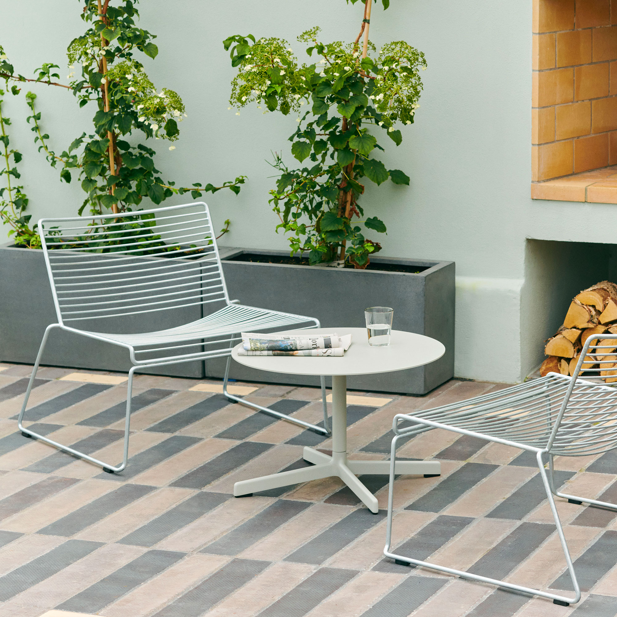 Hee Lounge Chair