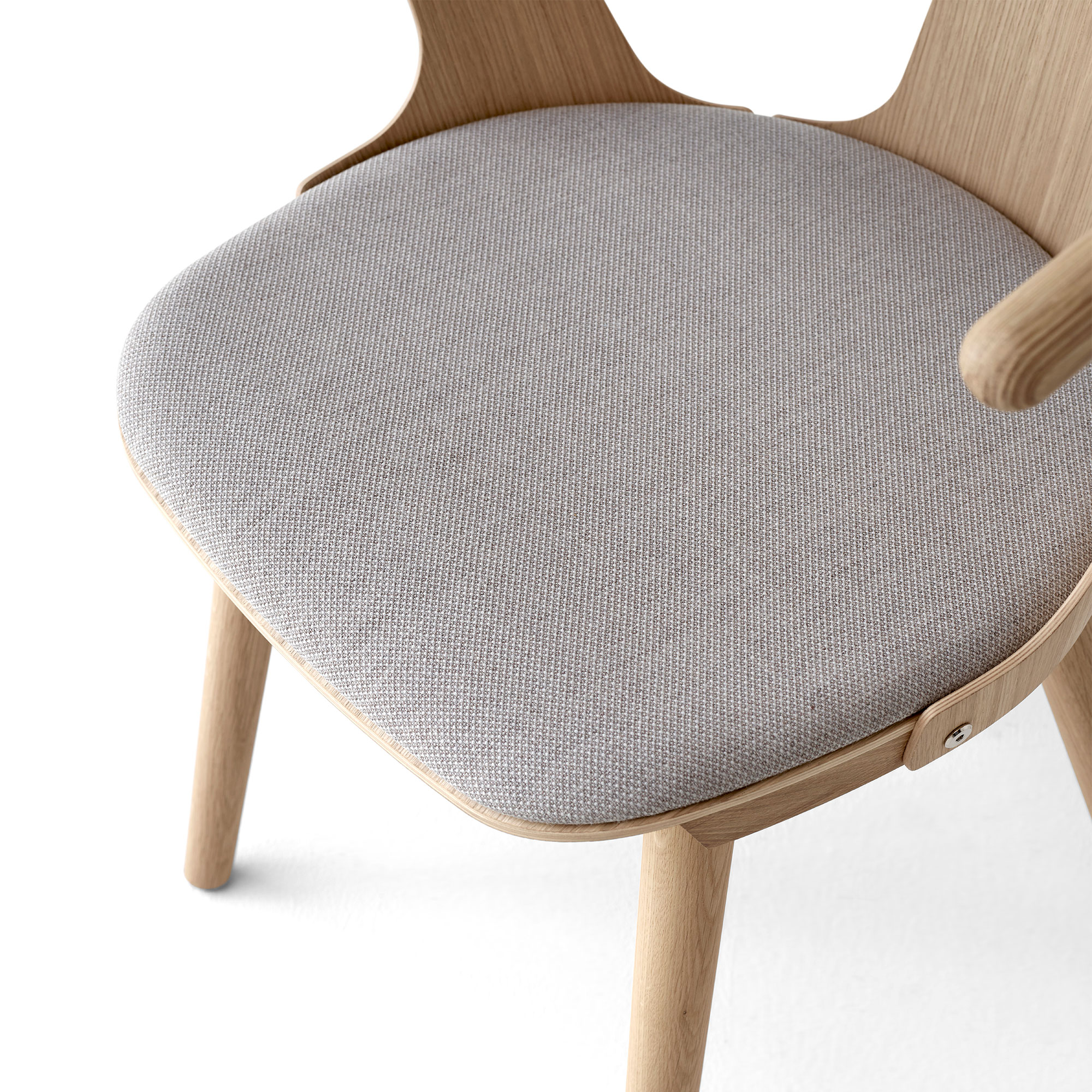 In Between Chair SK2, Fast Track