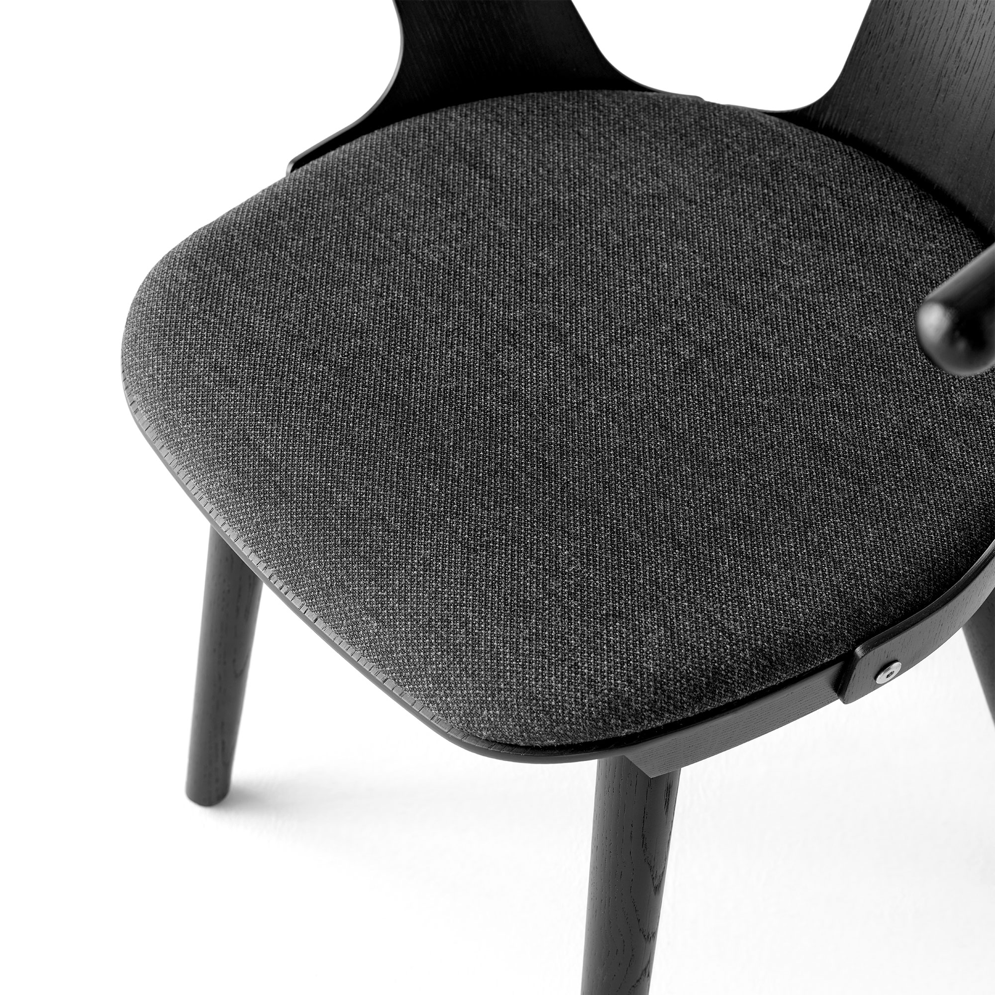 In Between Chair SK2, Fast Track