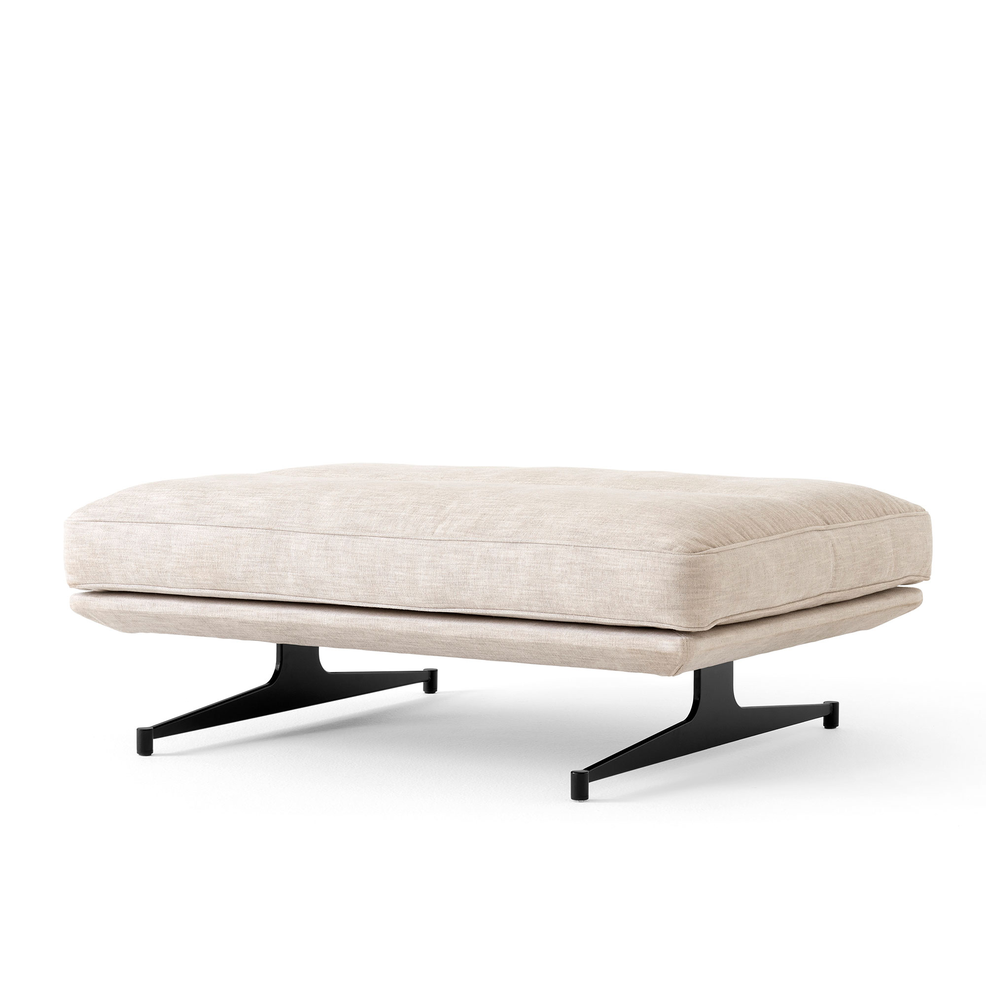 Inland AV32 Pouf