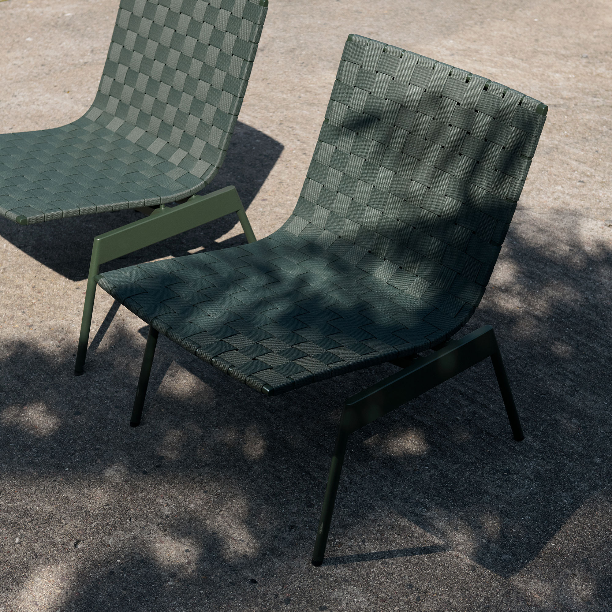Ville Outdoor Lounge Chair AV44
