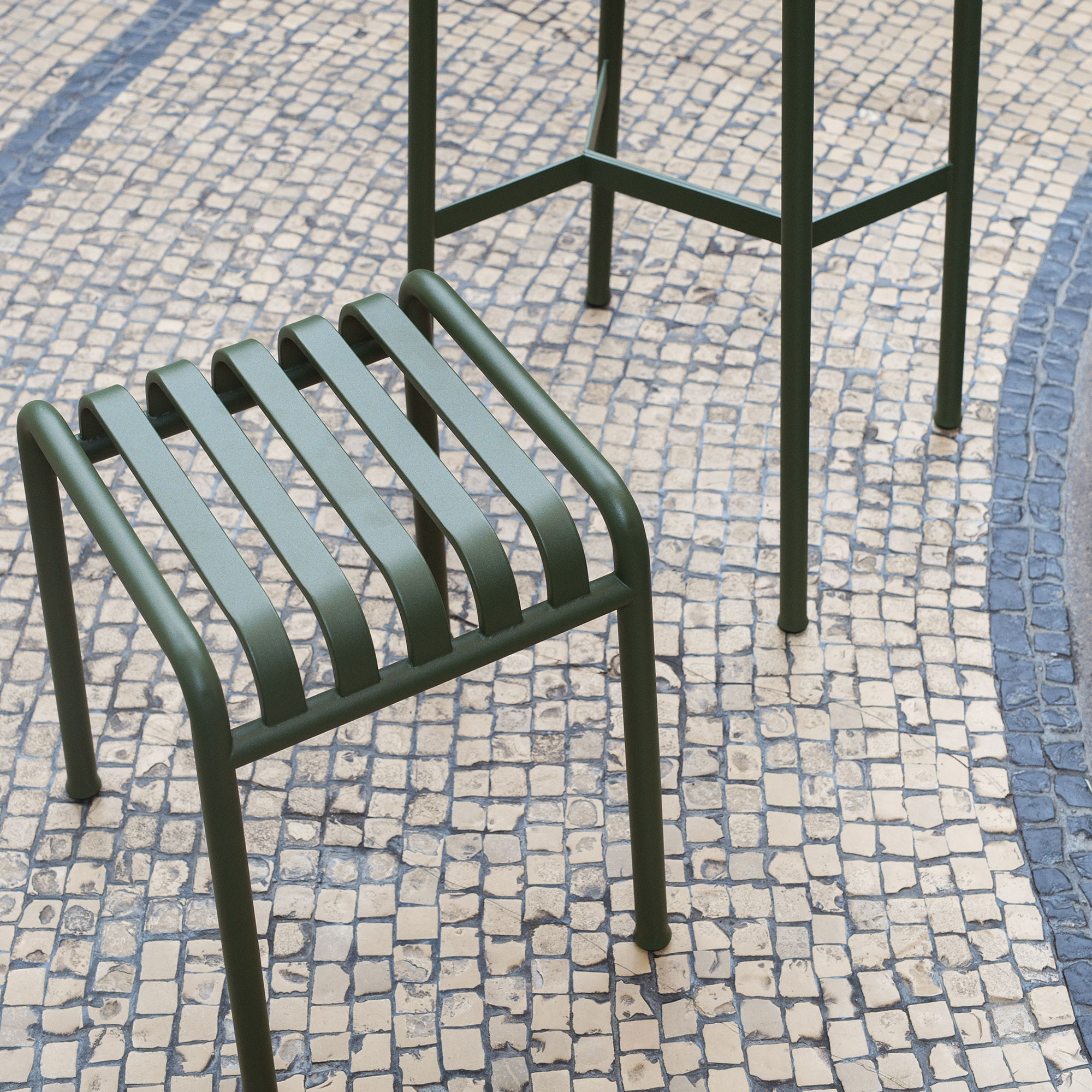 Palissade Stool