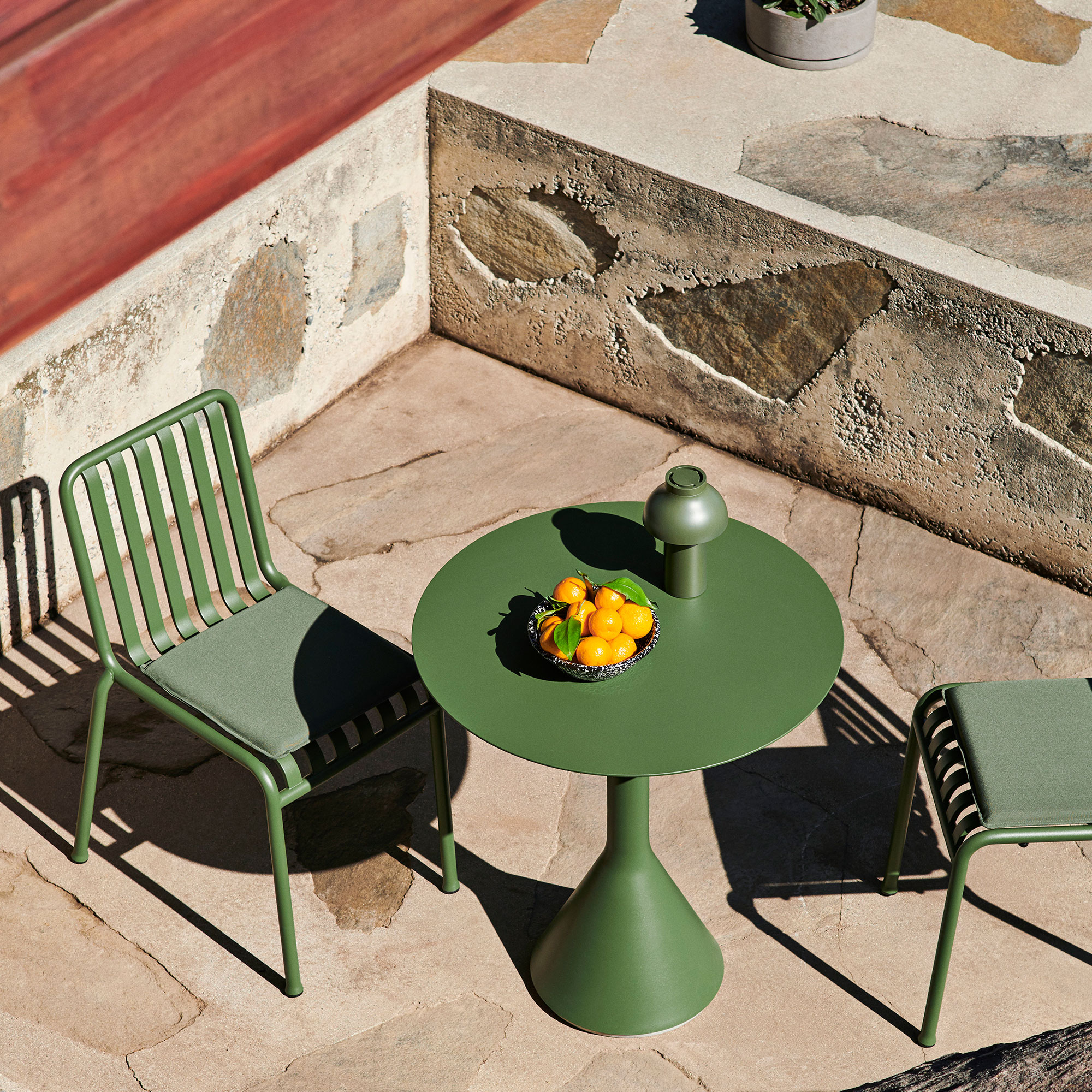 Palissade Cone table