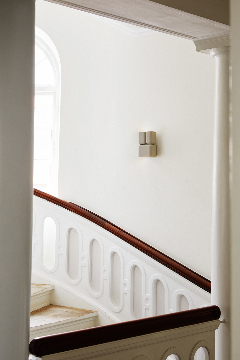 Tabata Wall Lamp LN10