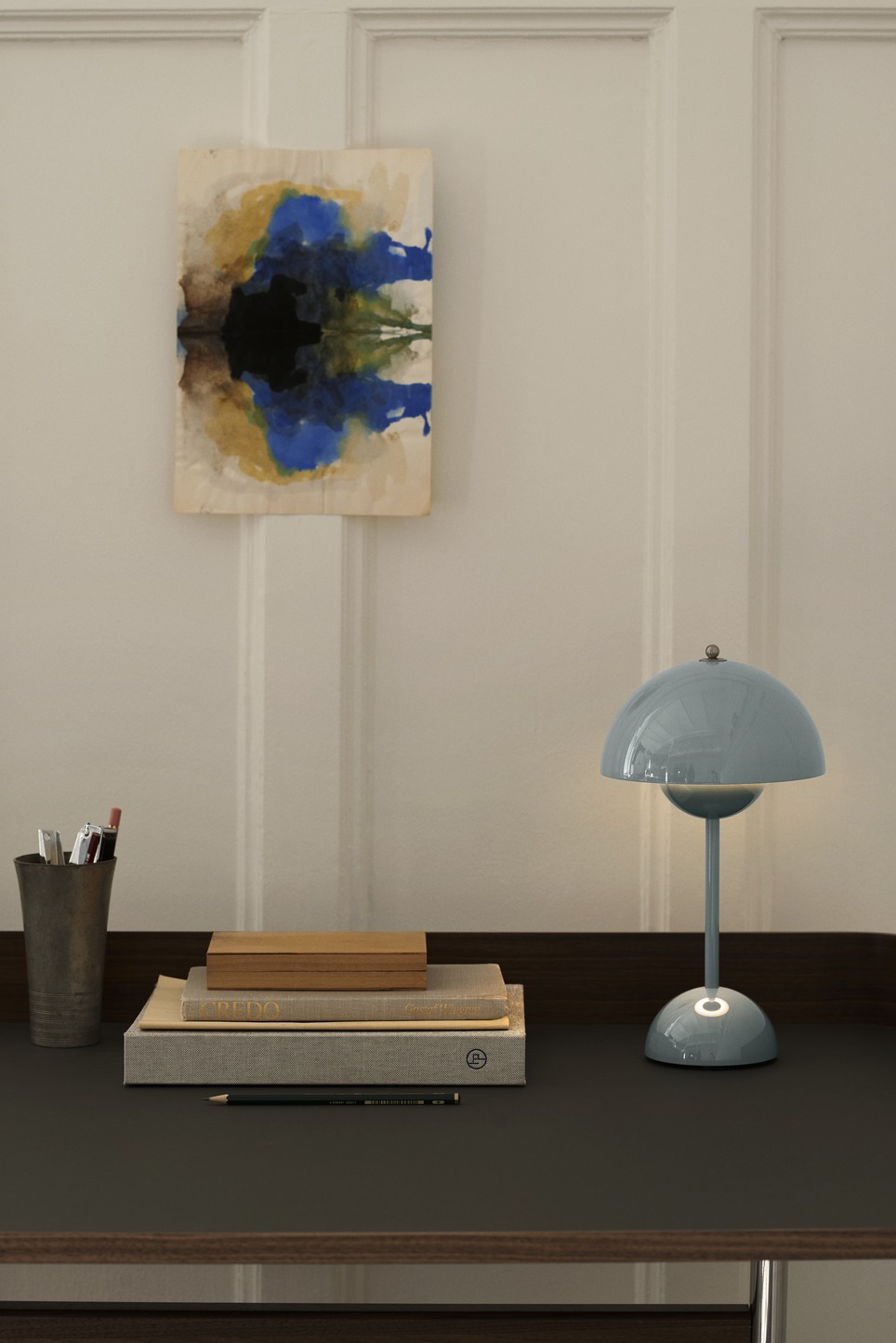 Flowerpot Portable Table Lamp VP9