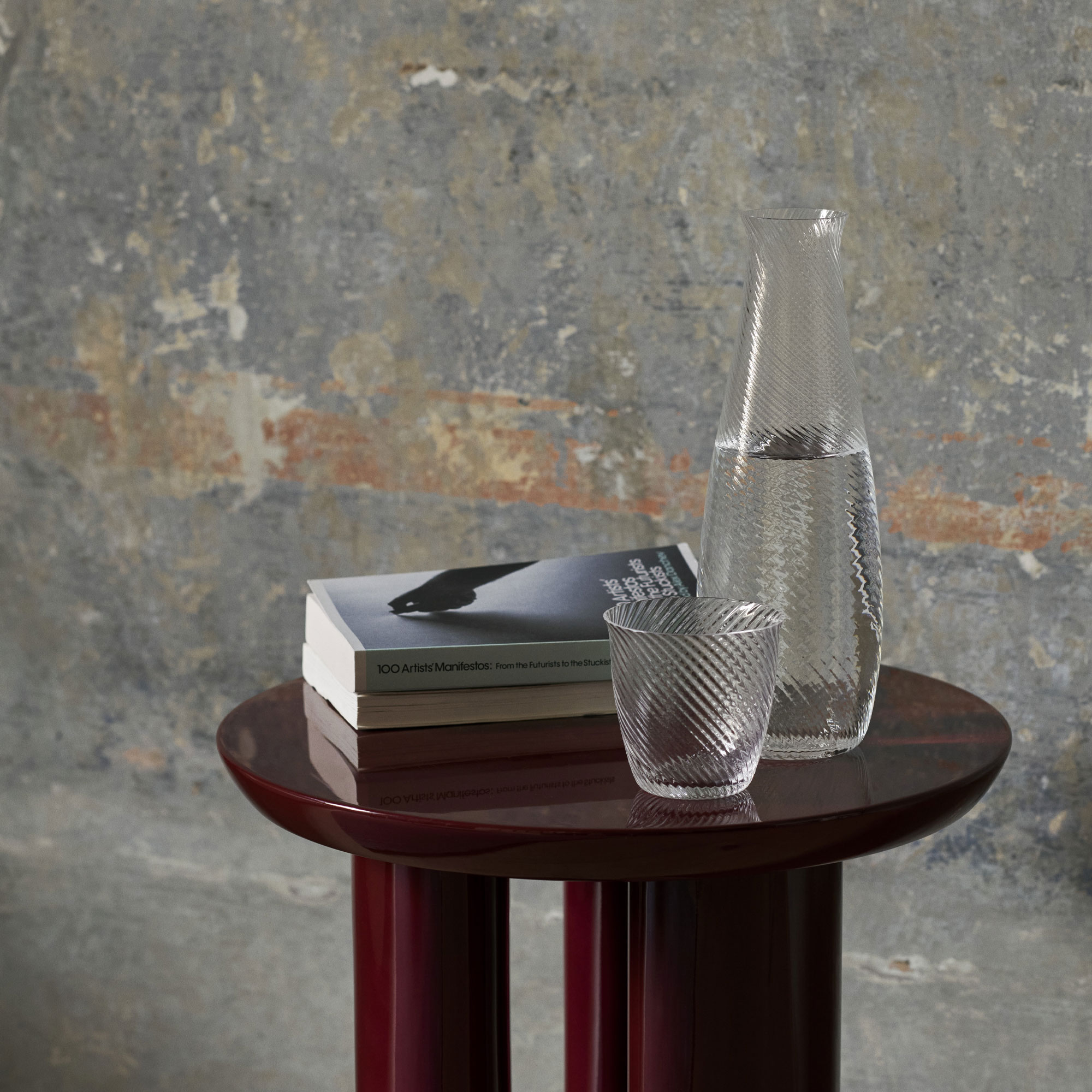 Tung Table