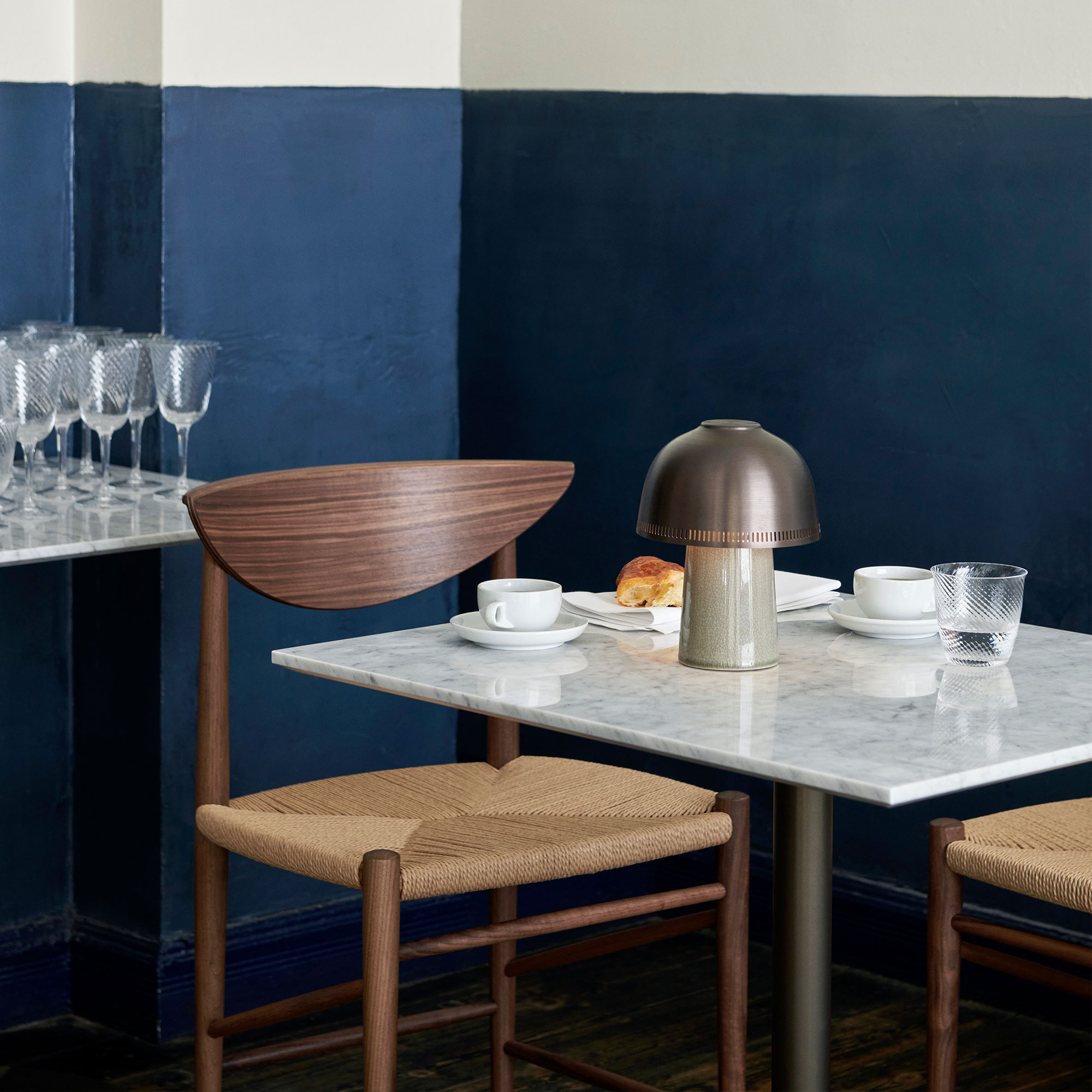 Raku Table Portable SH8