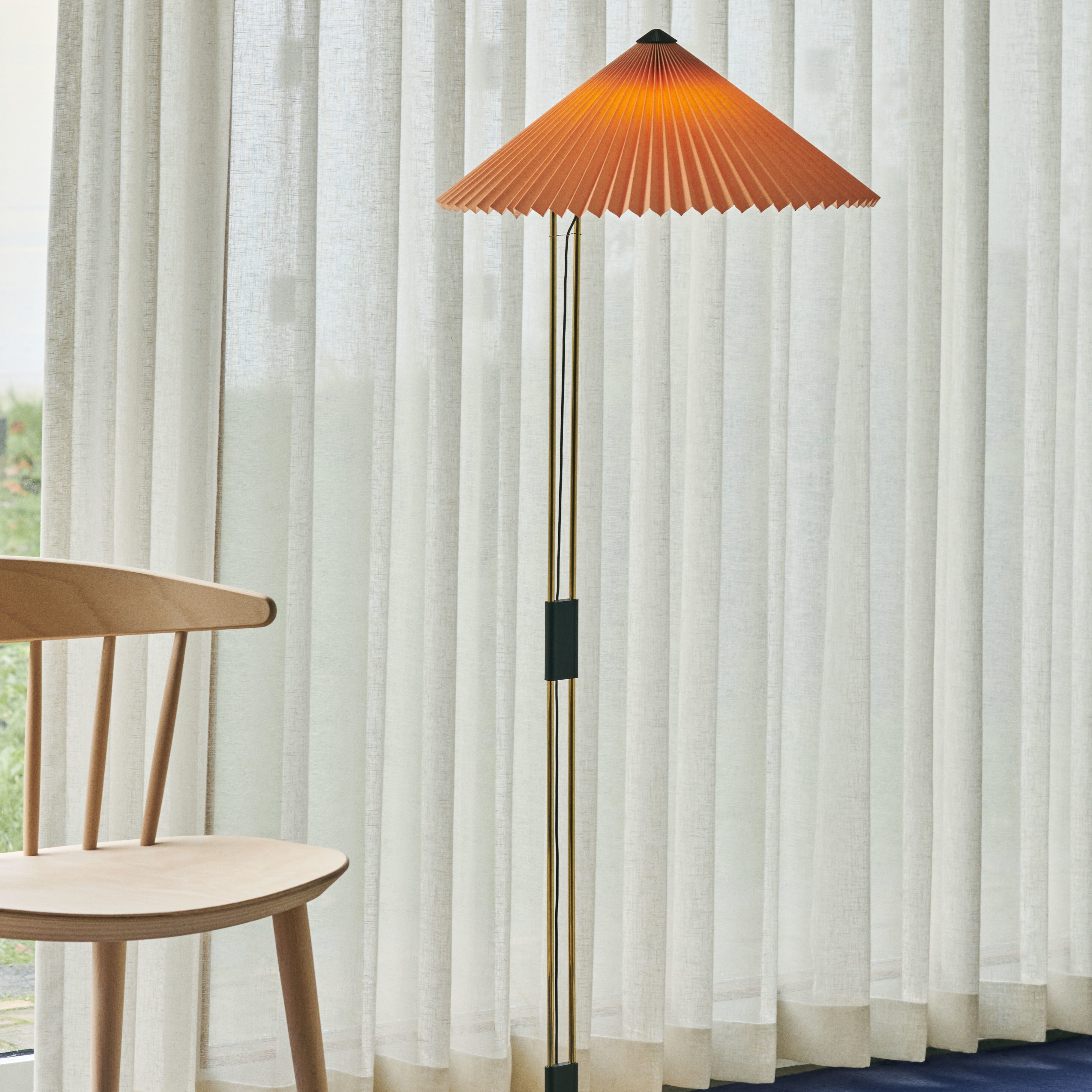 Matin Floor Lamp
