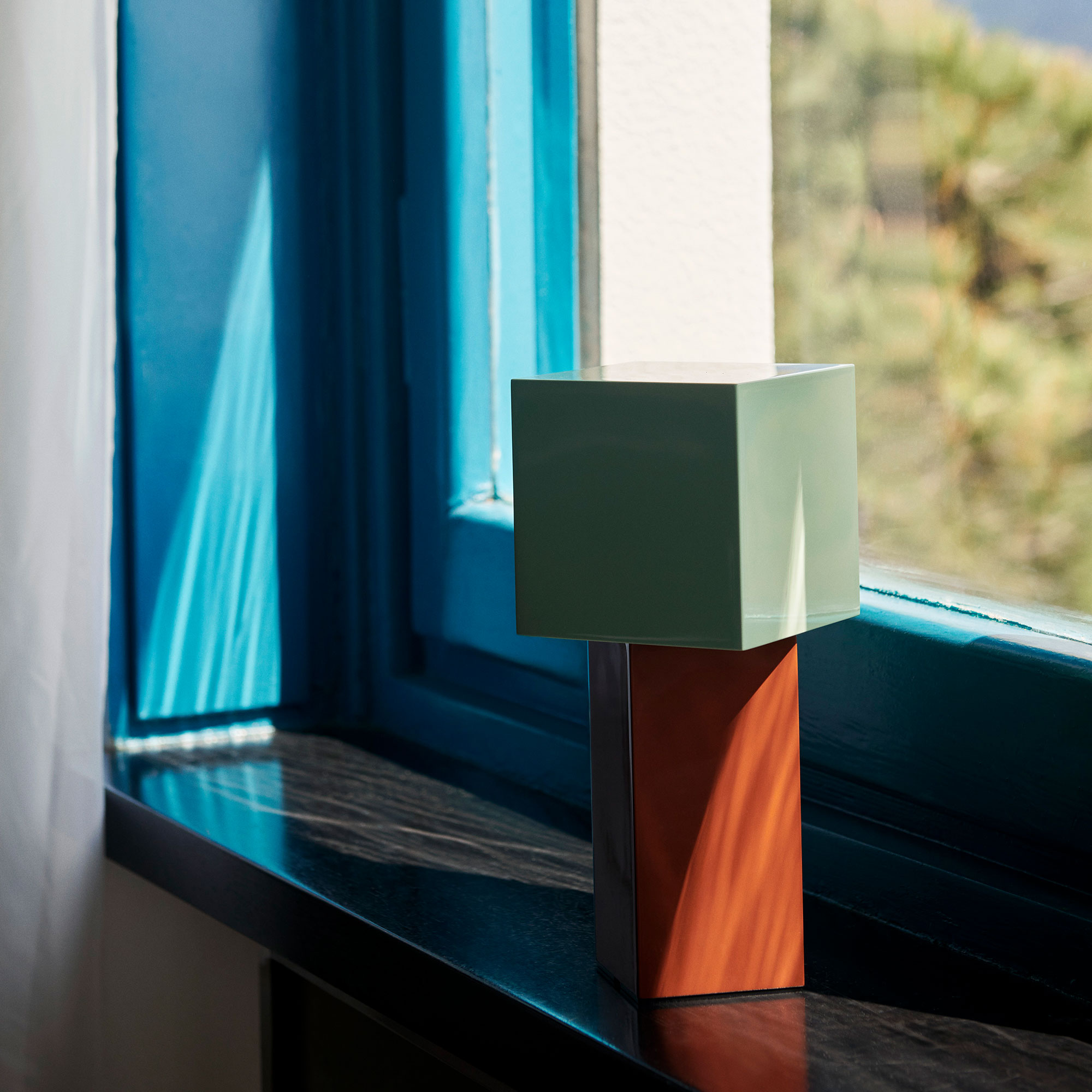 Pivot Portable Lamp ATD7
