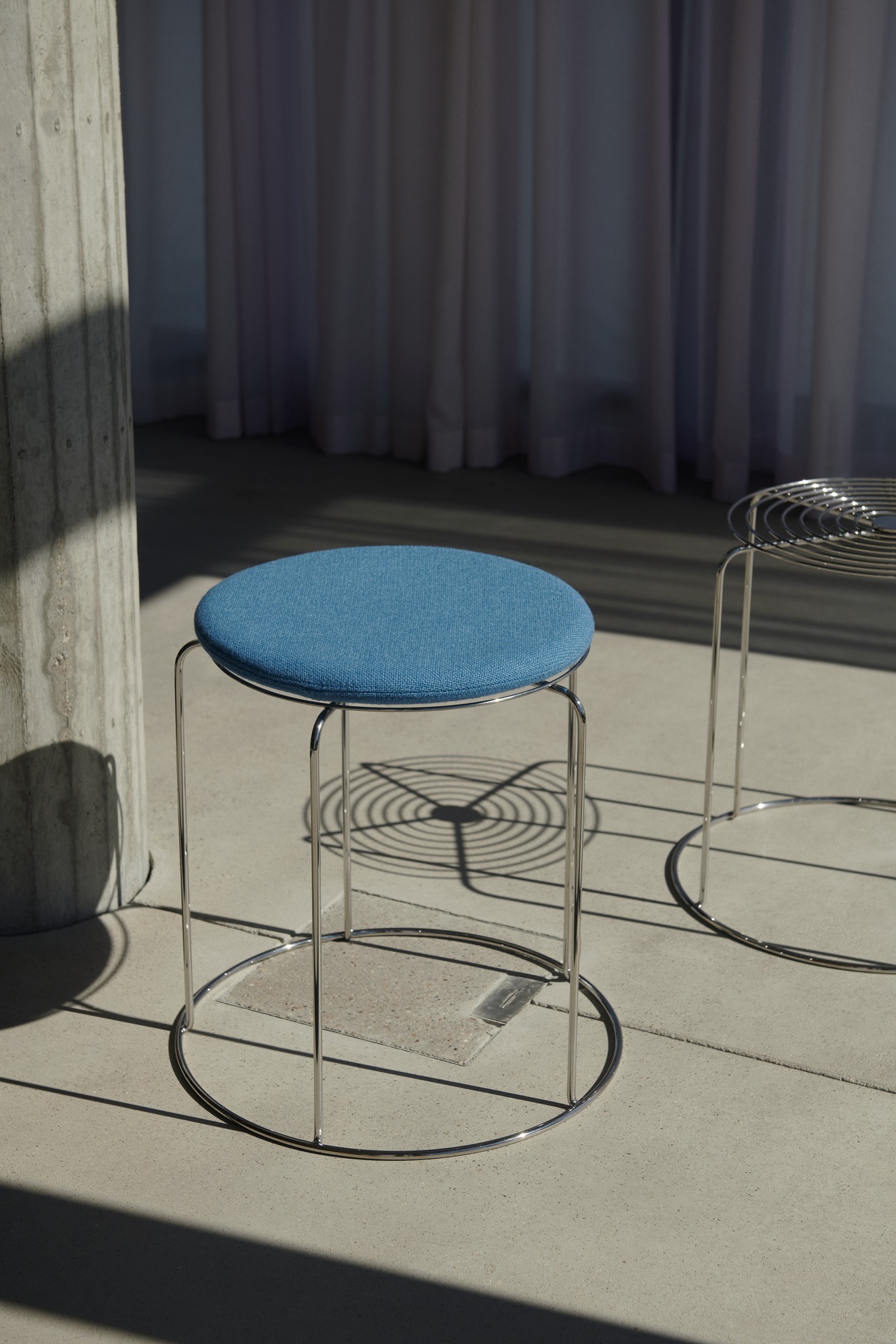 Wire Stool VP11 Seat Pad, Fast track