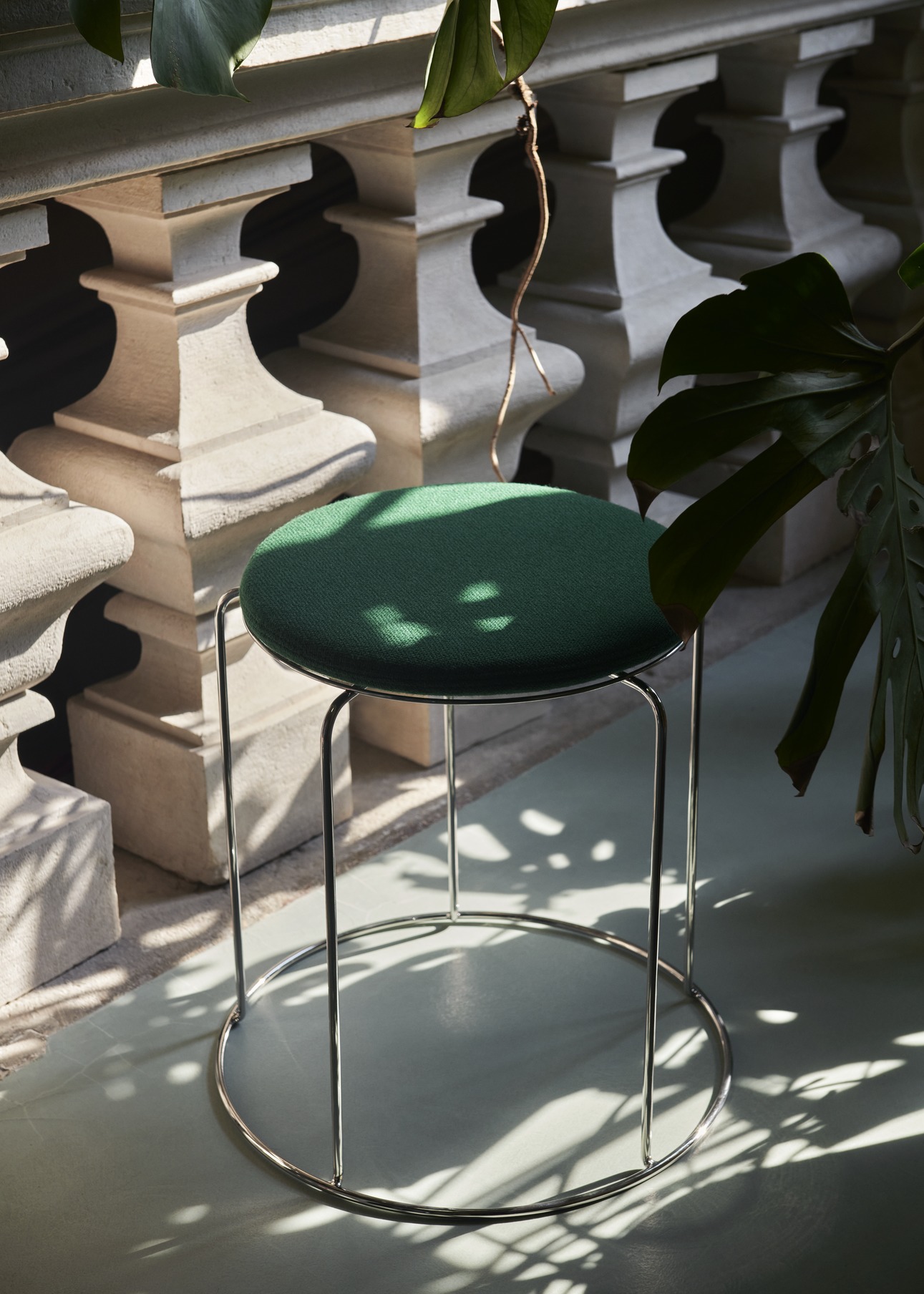 Wire Stool VP11 Seat Pad, Fast track