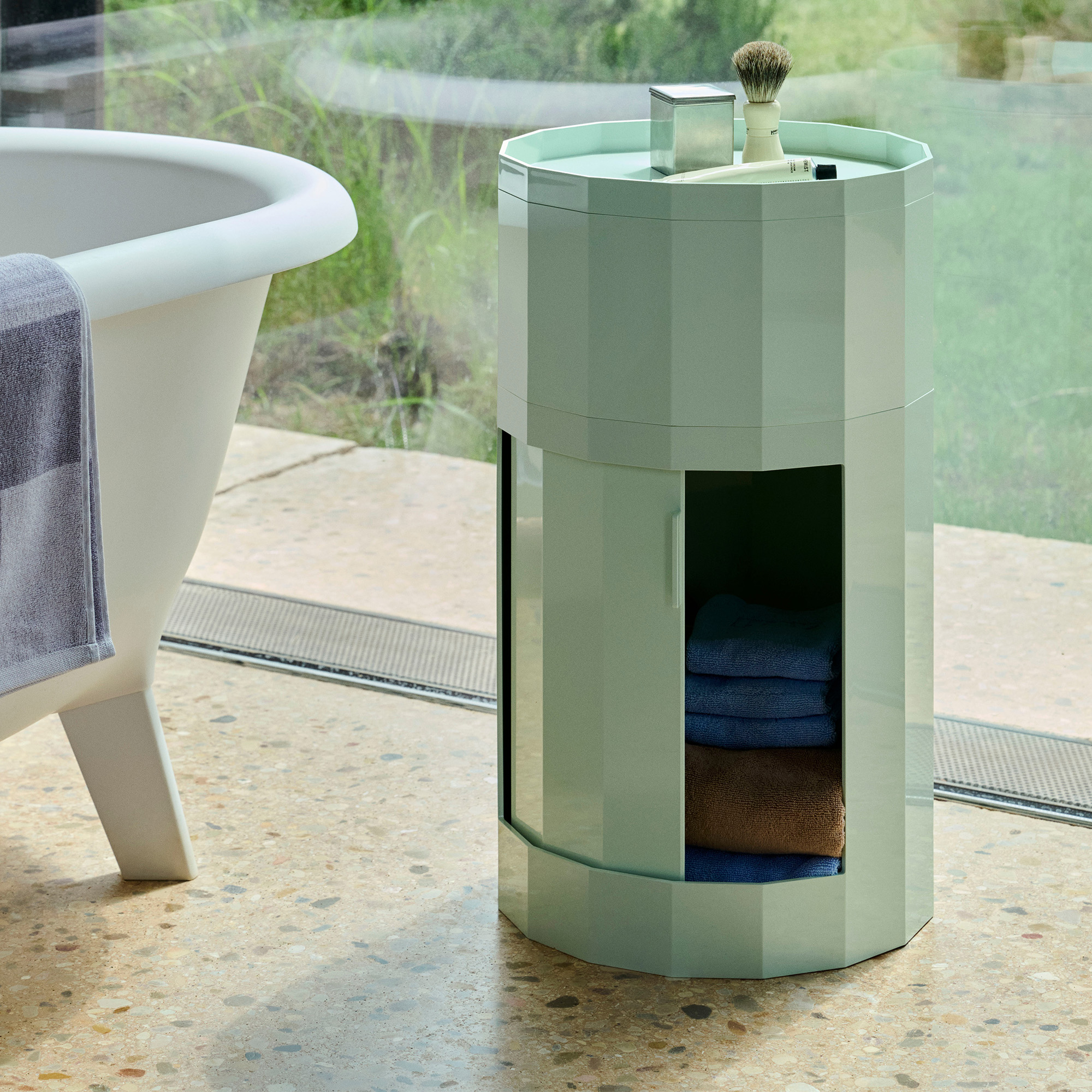Facet Cabinet