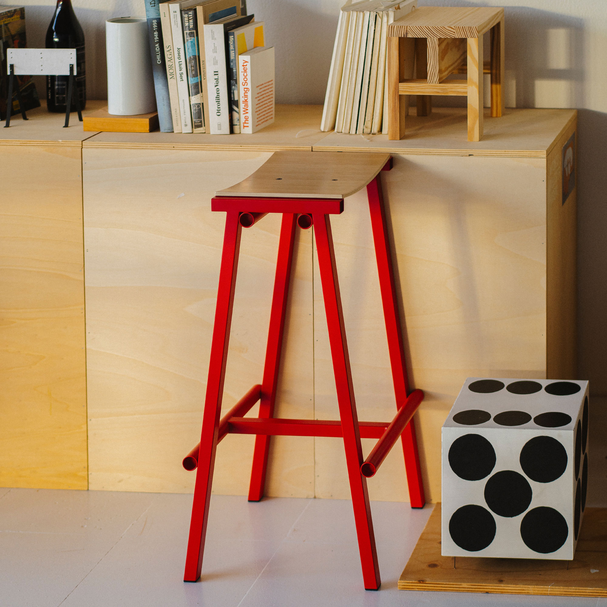 Taburete 8 Bar stool