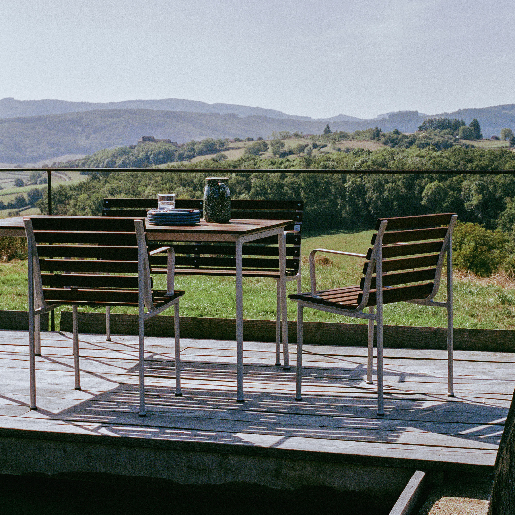 Traverse Armchair