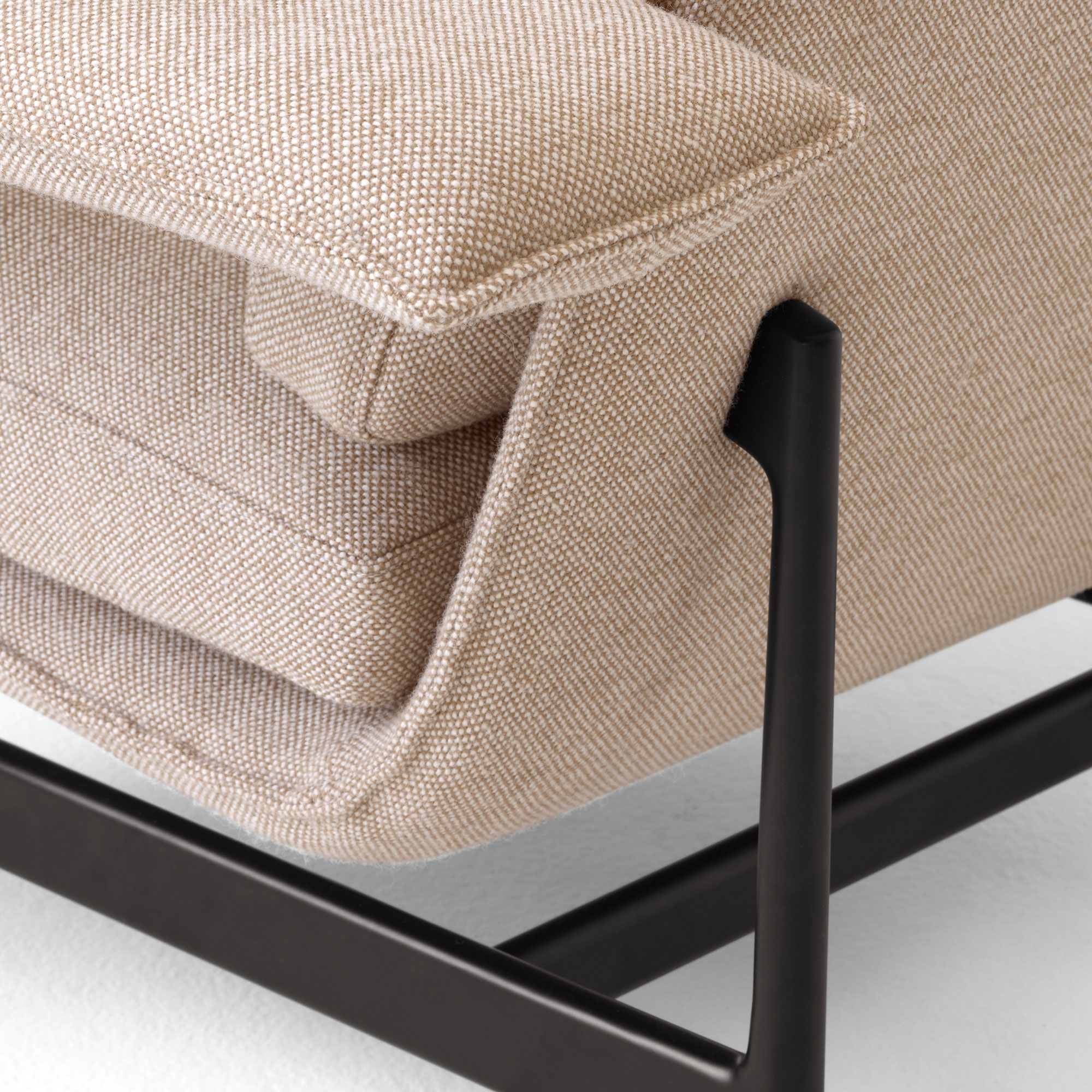 Meantime Lounge Chair AV29 1-seater
