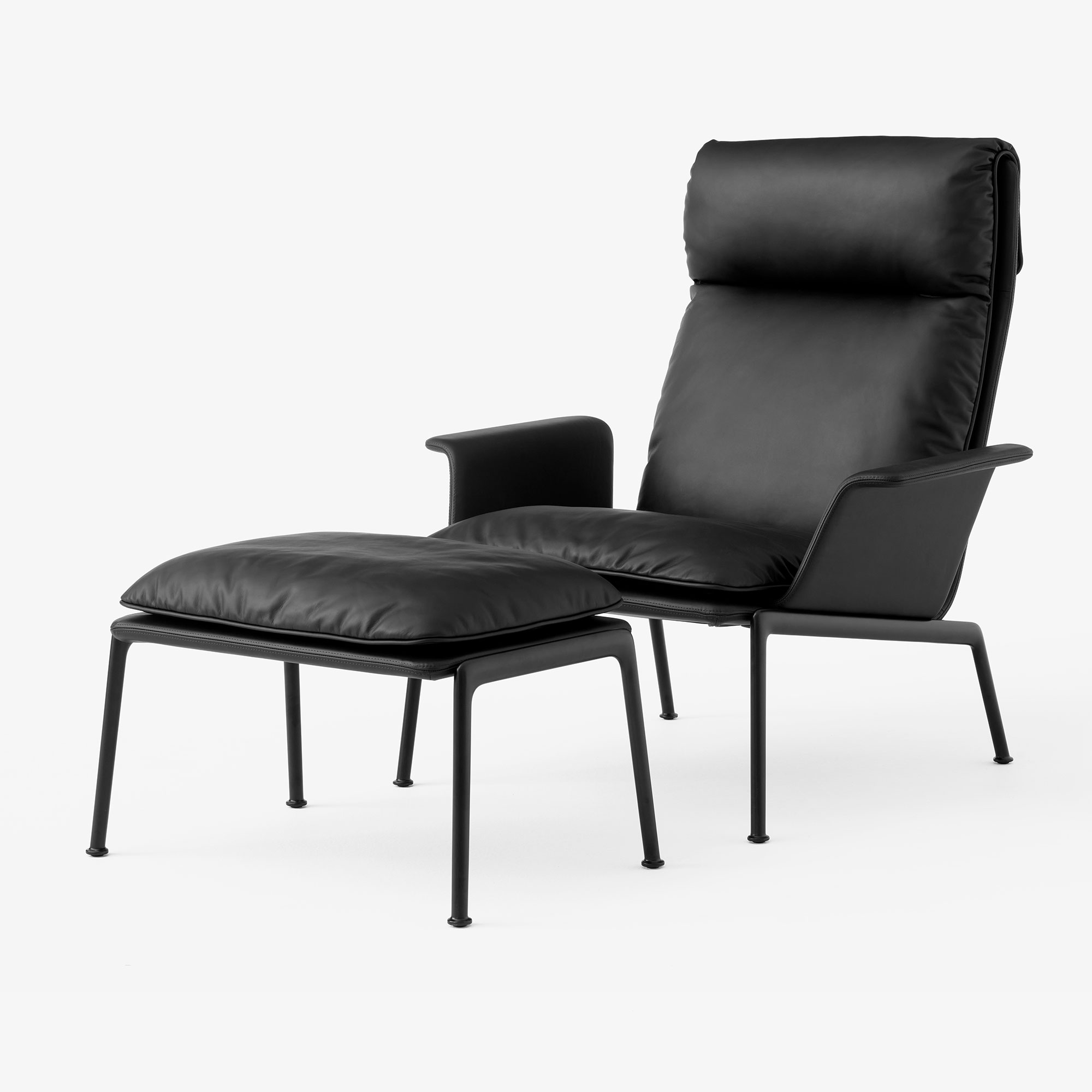Muno Lounge Chair LN17
