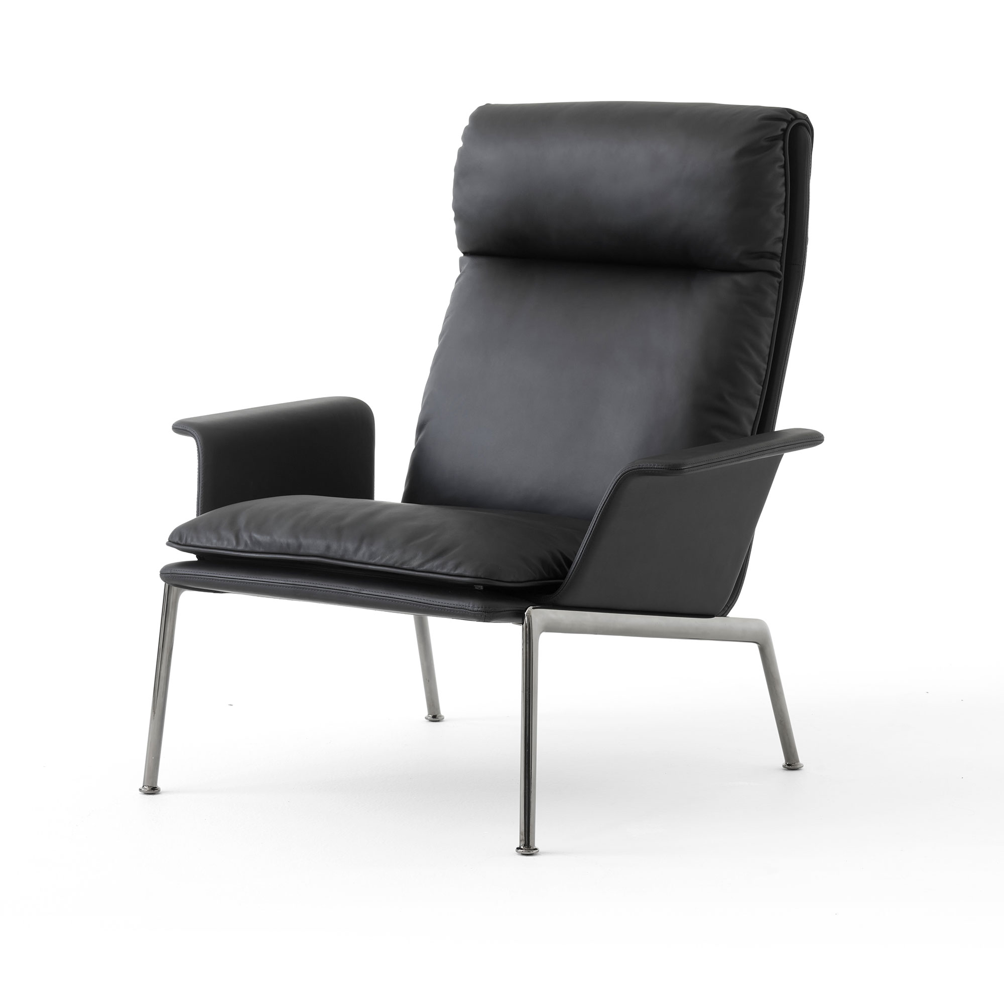 Muno Lounge Chair LN17