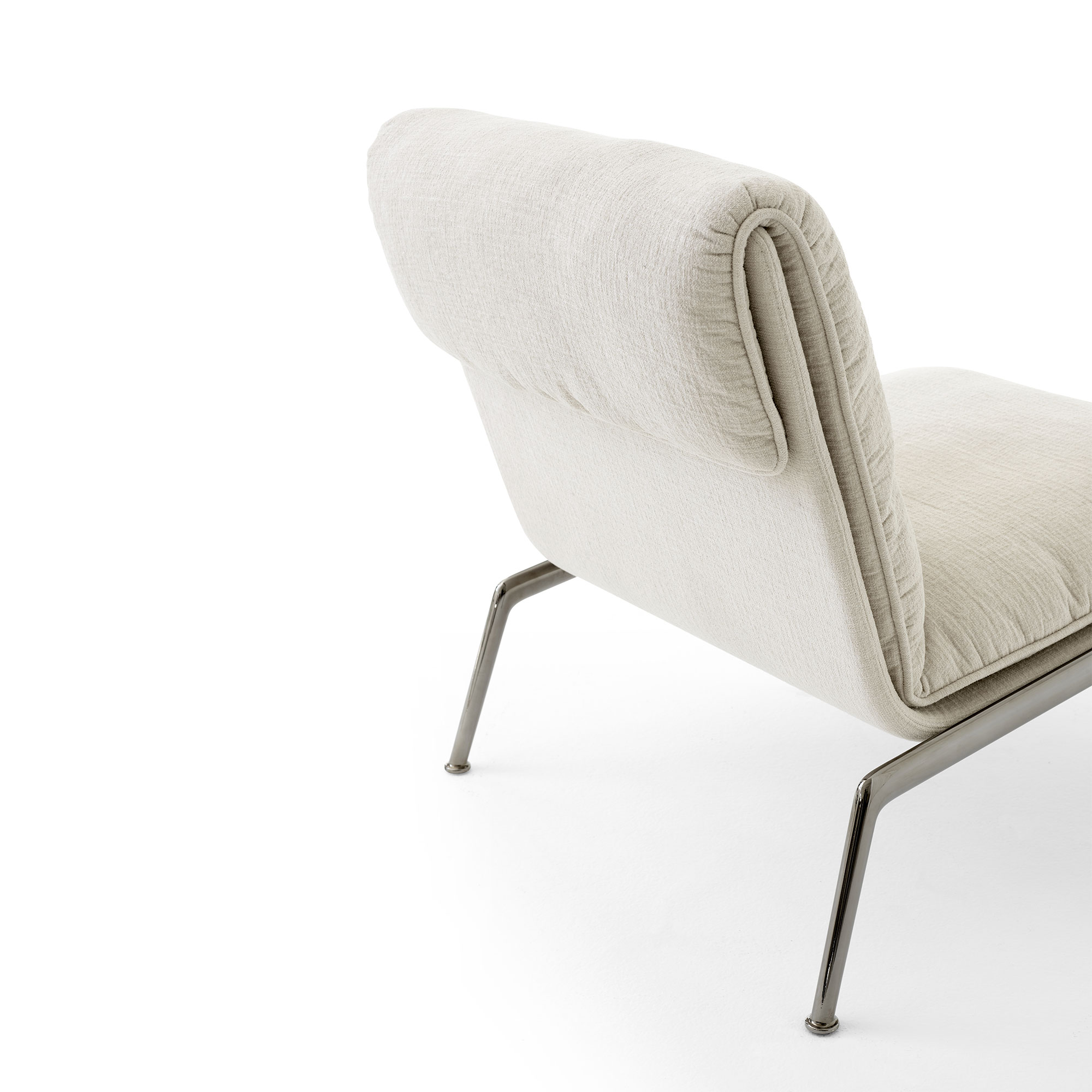 Muno Lounge Chair LN18