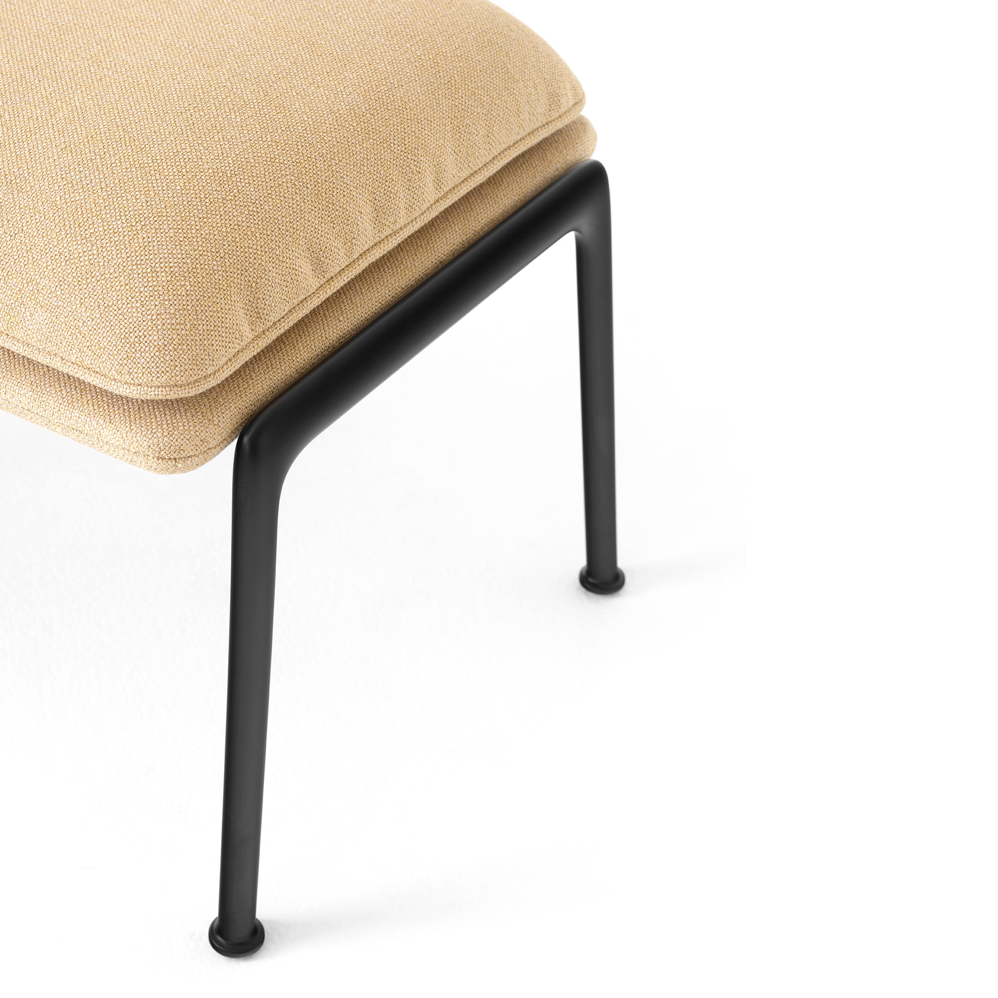 Muno Footstool LN20