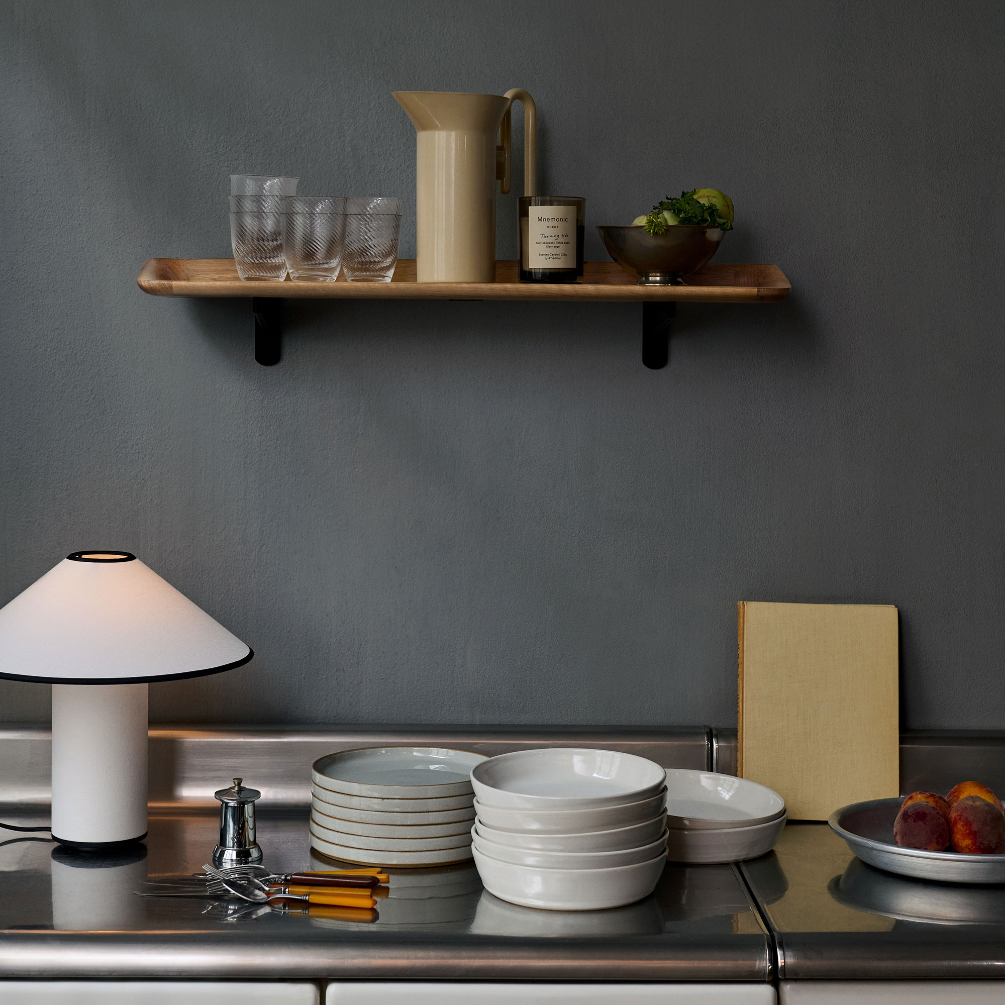 Guild Shelf HM14-HM15