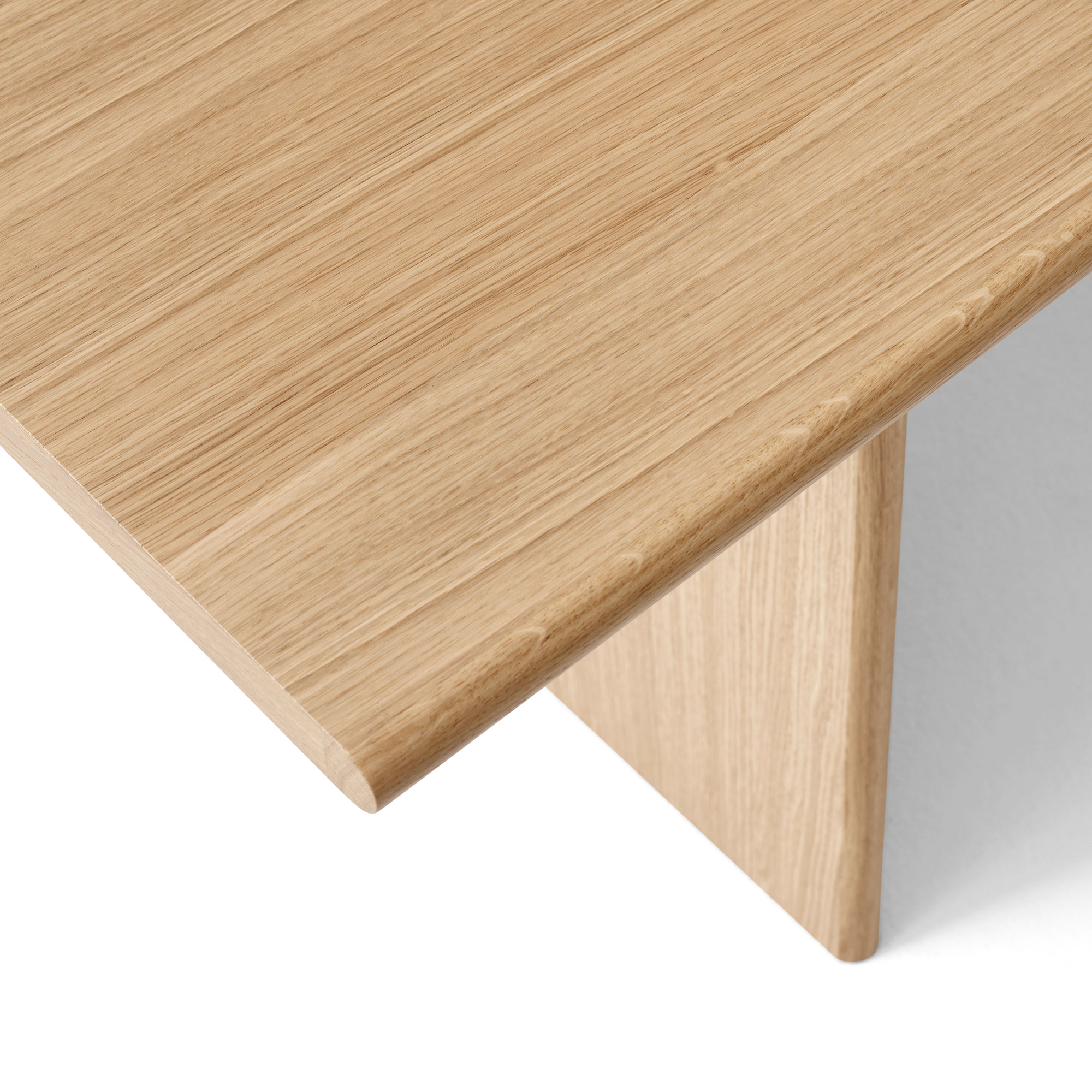 Ita Dining Table OS1-OS2