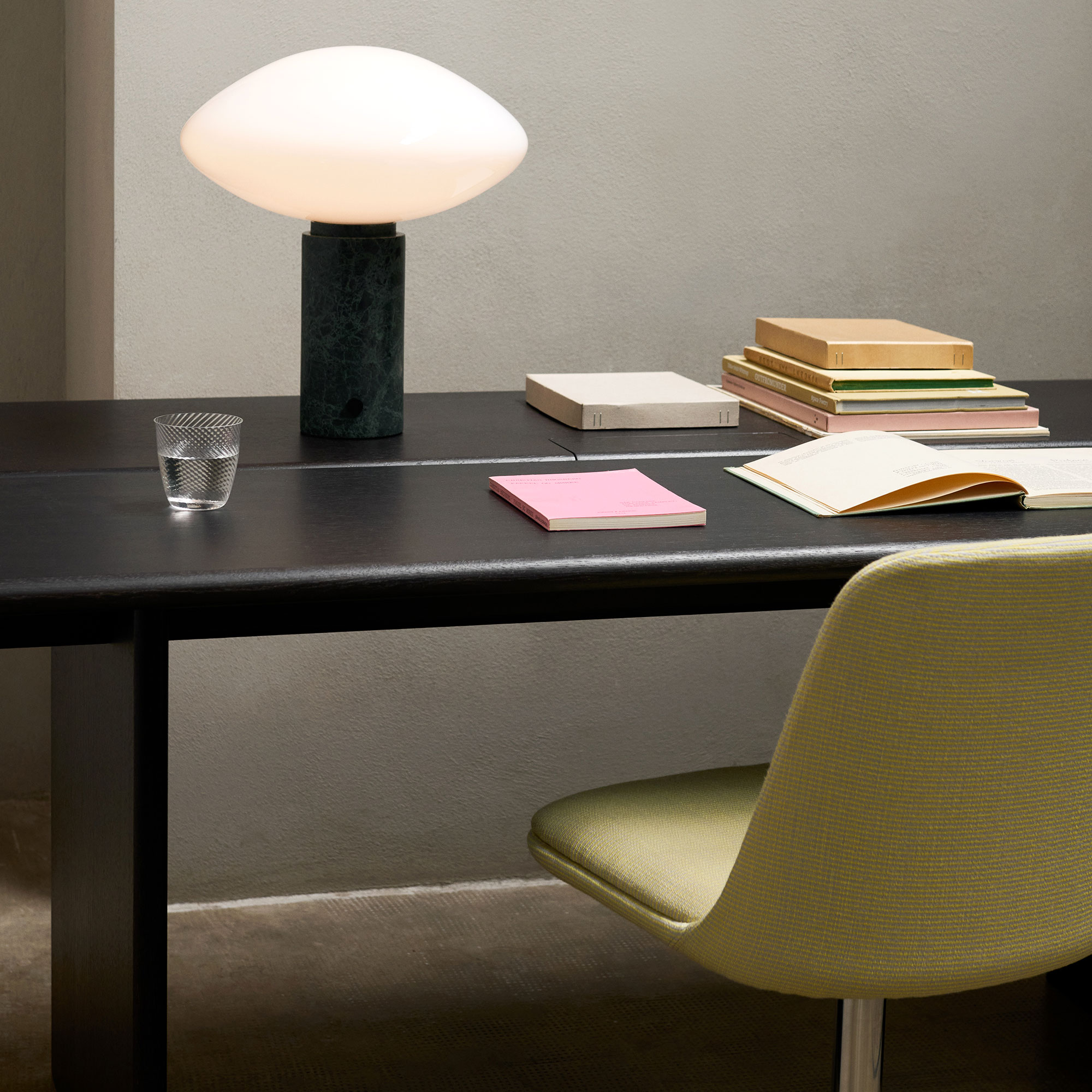 Ita Dining Table OS1-OS2 Cable Managment