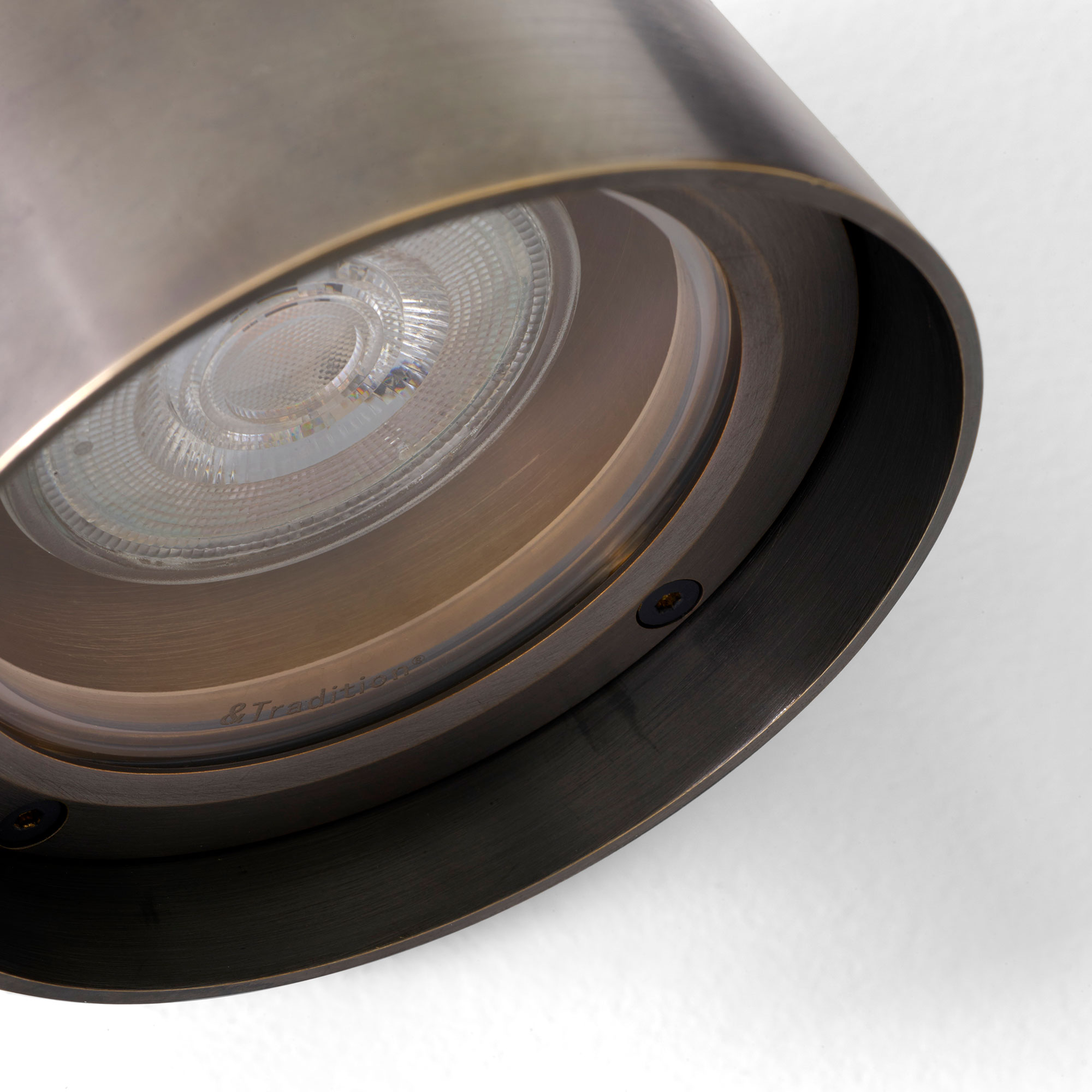 Solid Wall Lamp SC105