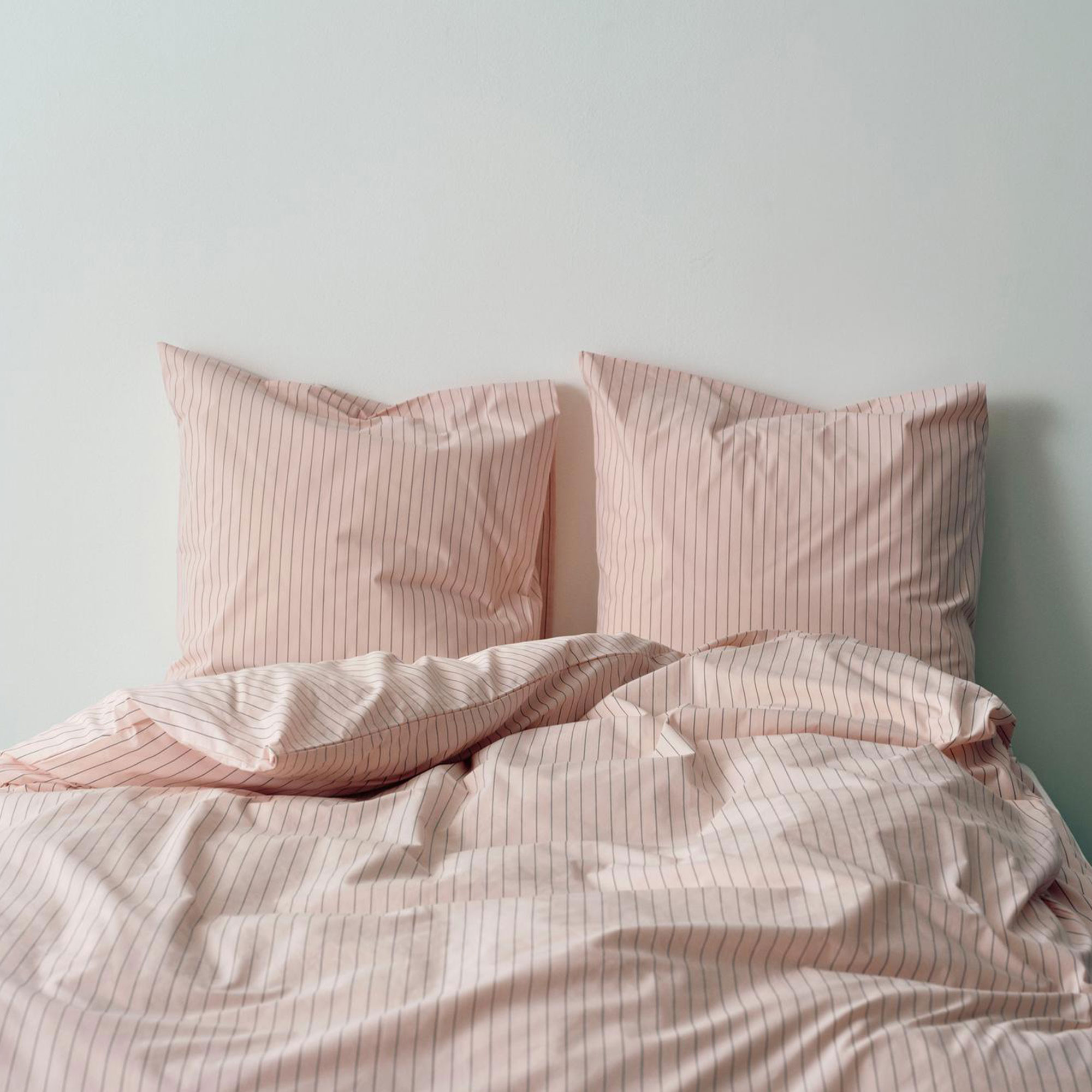 Fineline Pillow Case
