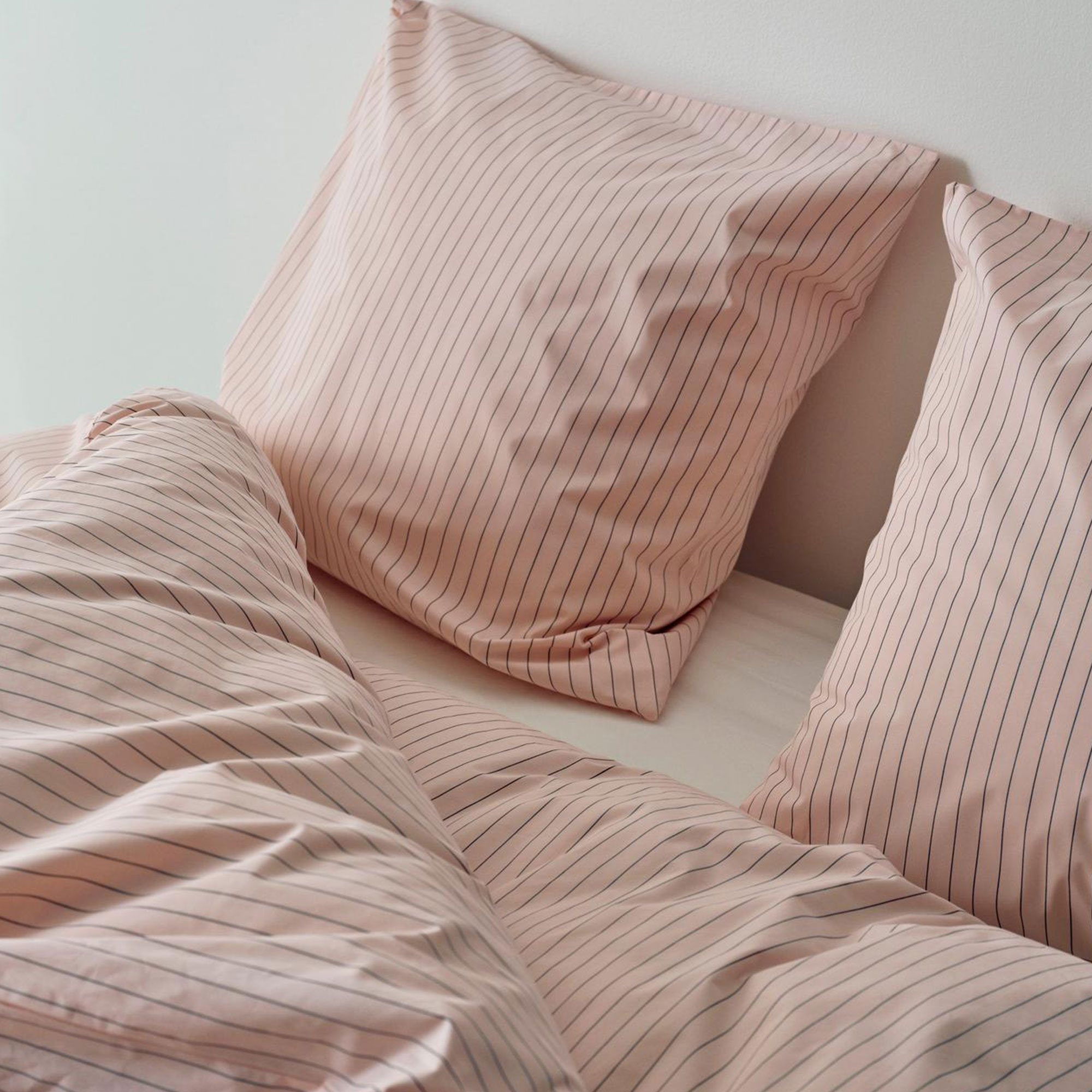 Fineline Pillow Case