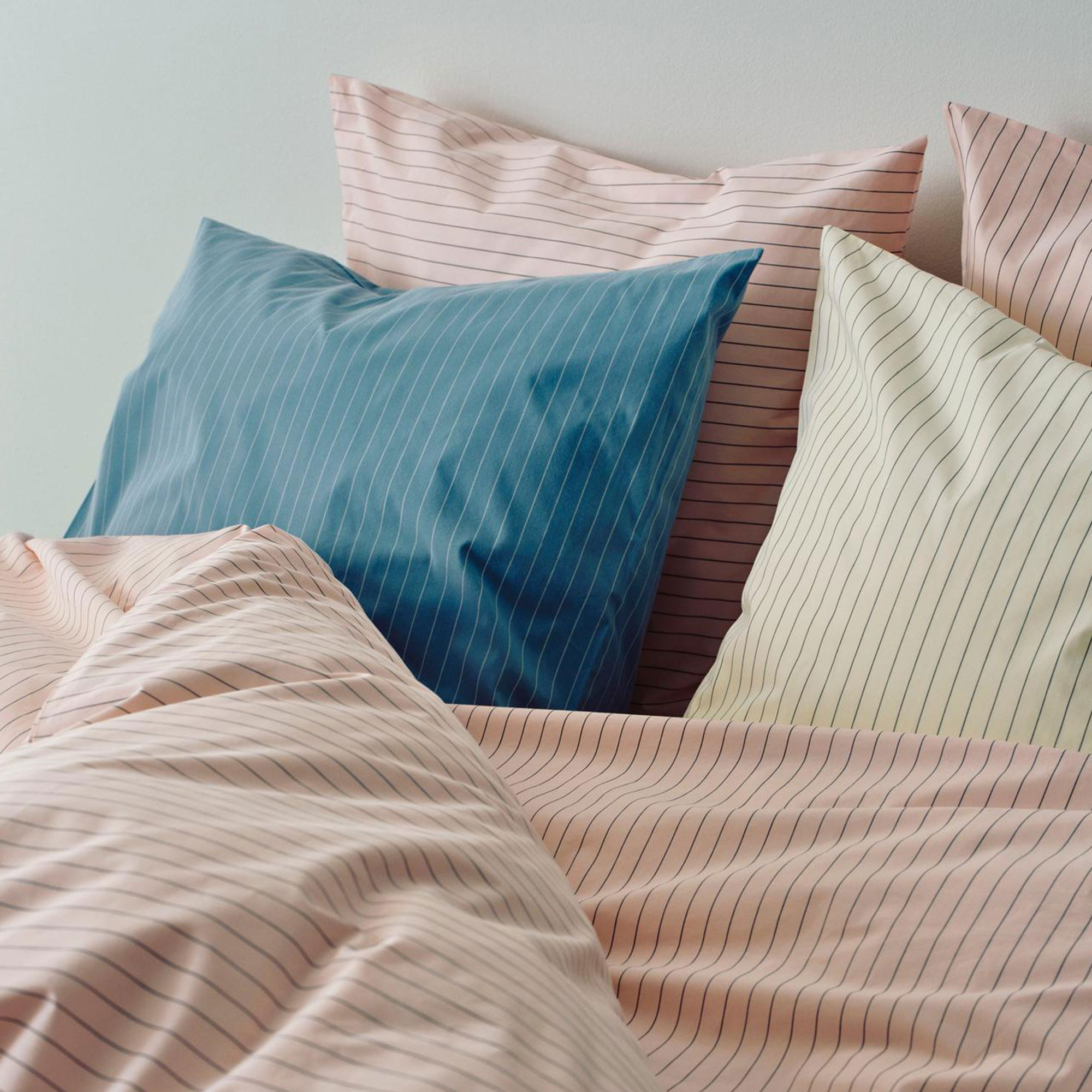 Fineline Pillow Case