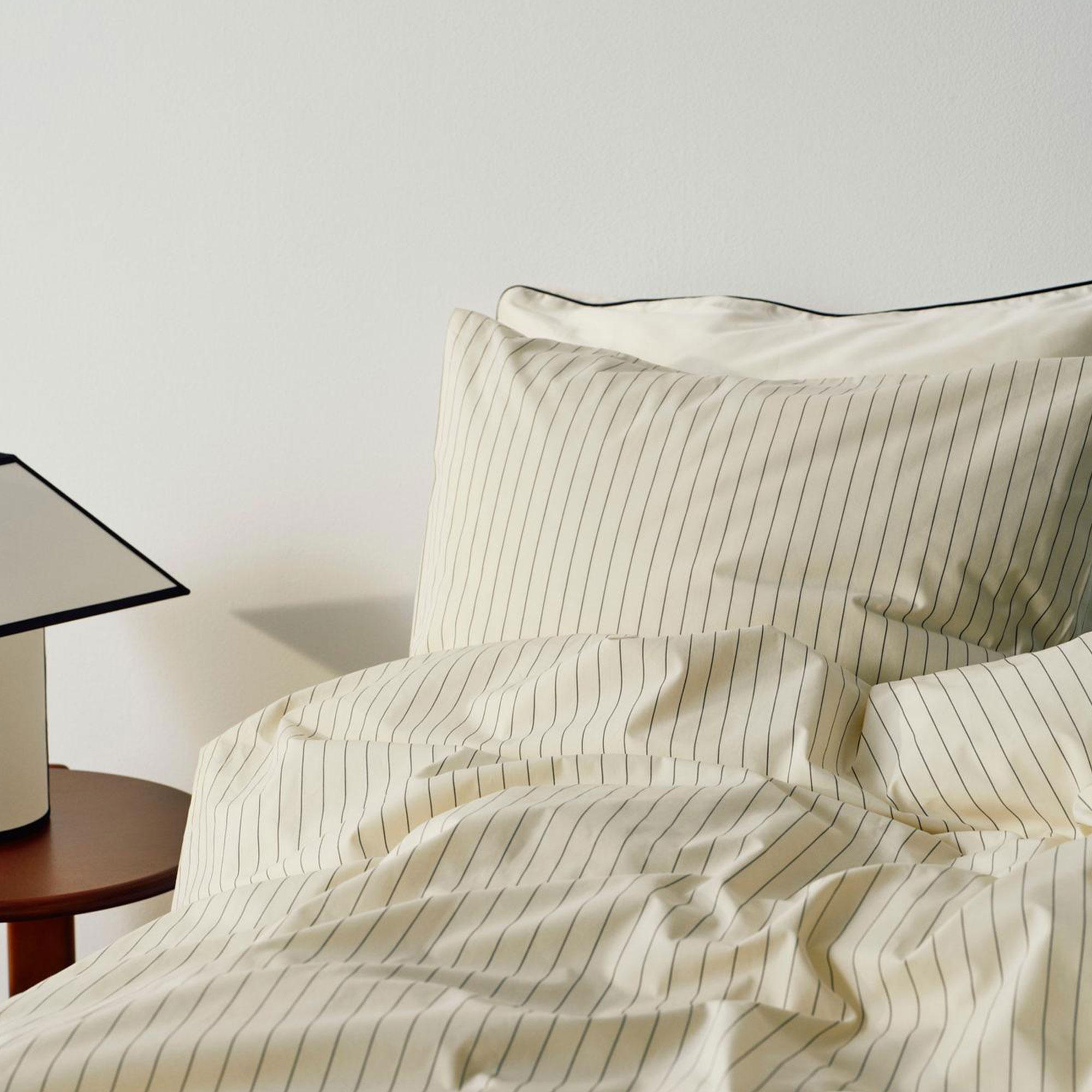 Fineline Pillow Case