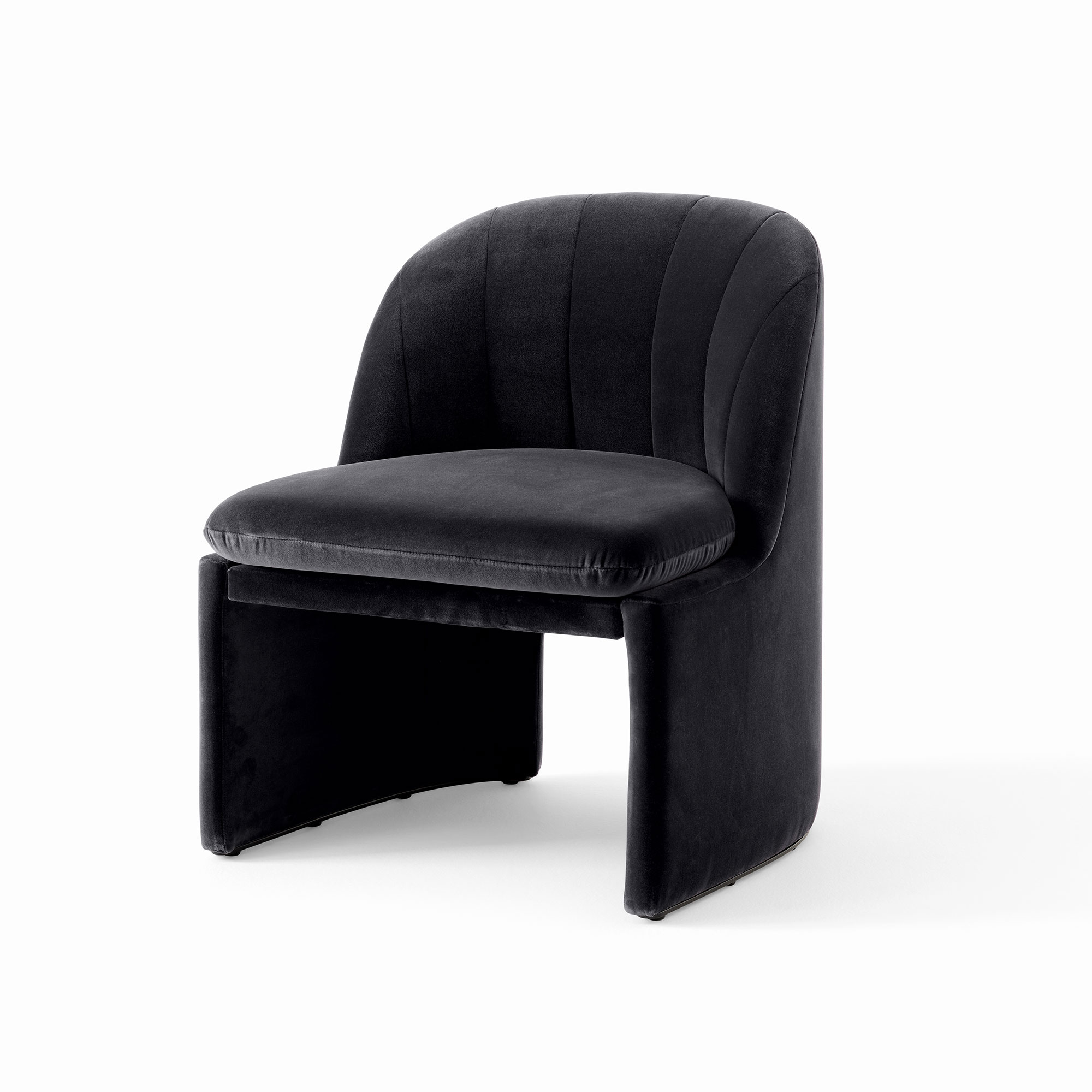 Loafer Club Chair SC107