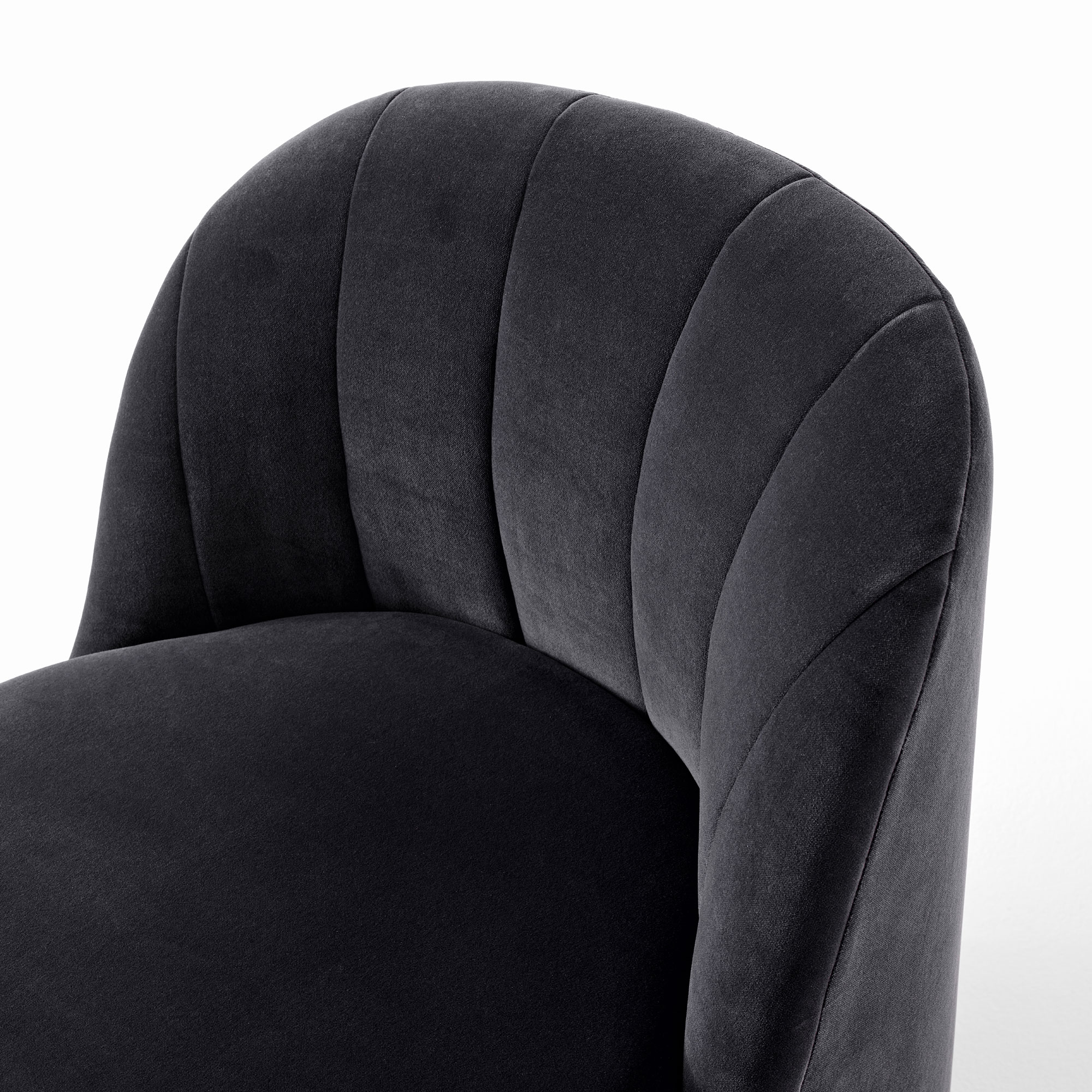 Loafer Club Chair SC107