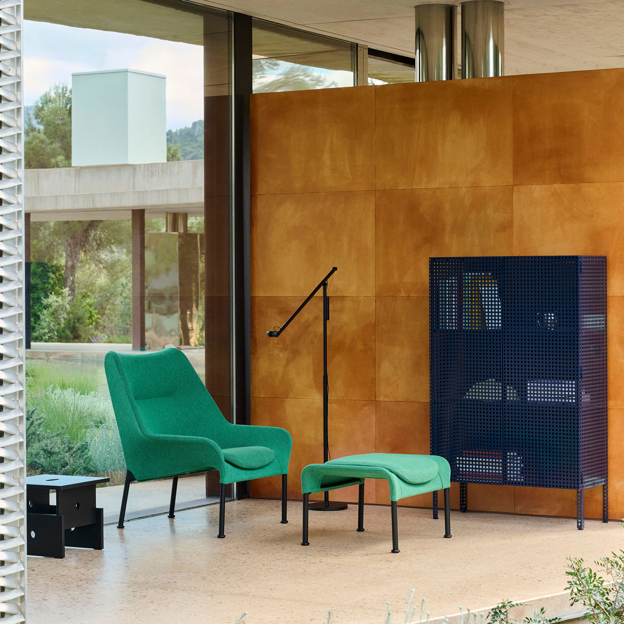 O2 Lounge Chair