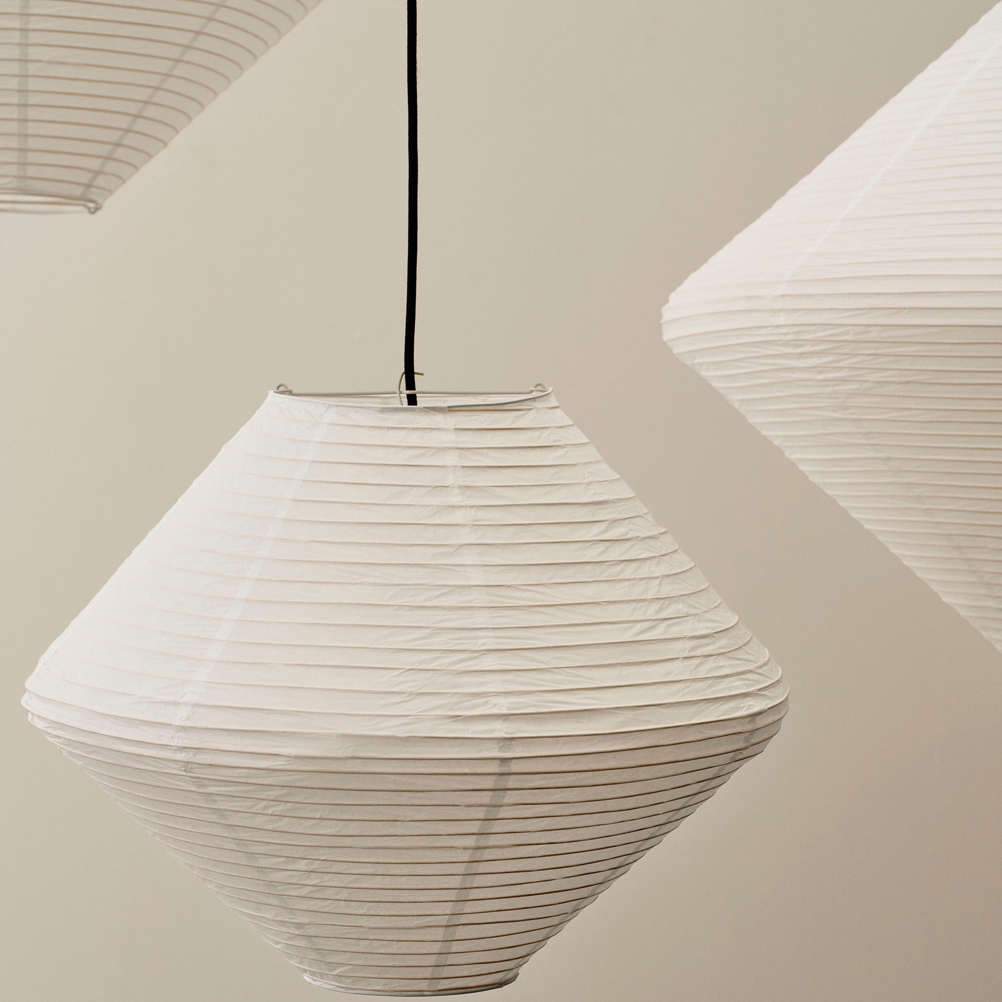 Paper Shade Diamond
