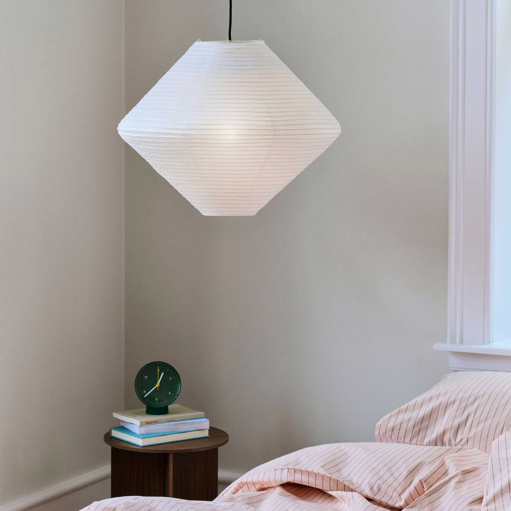 Paper Shade Diamond