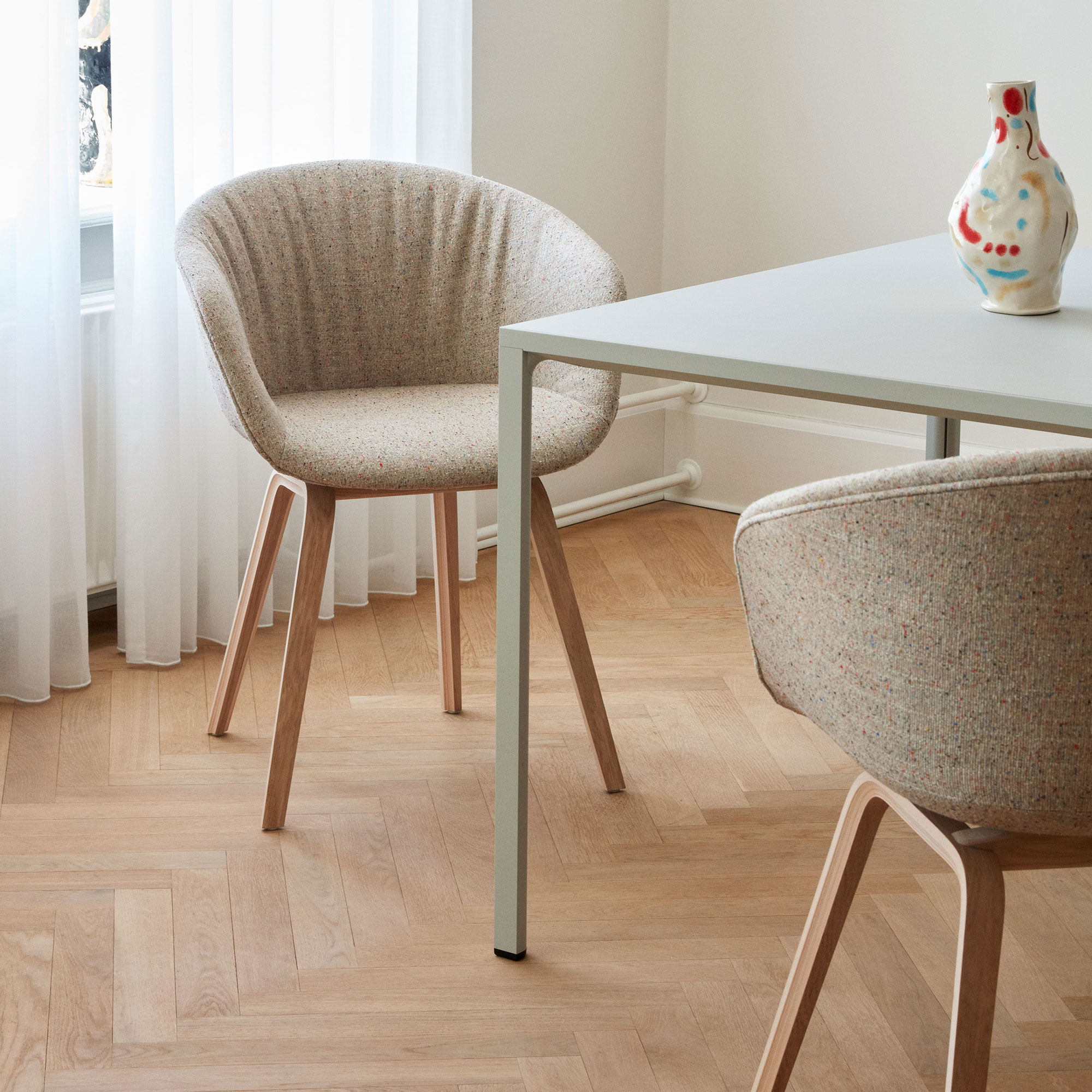 About a Chair AAC23 Soft