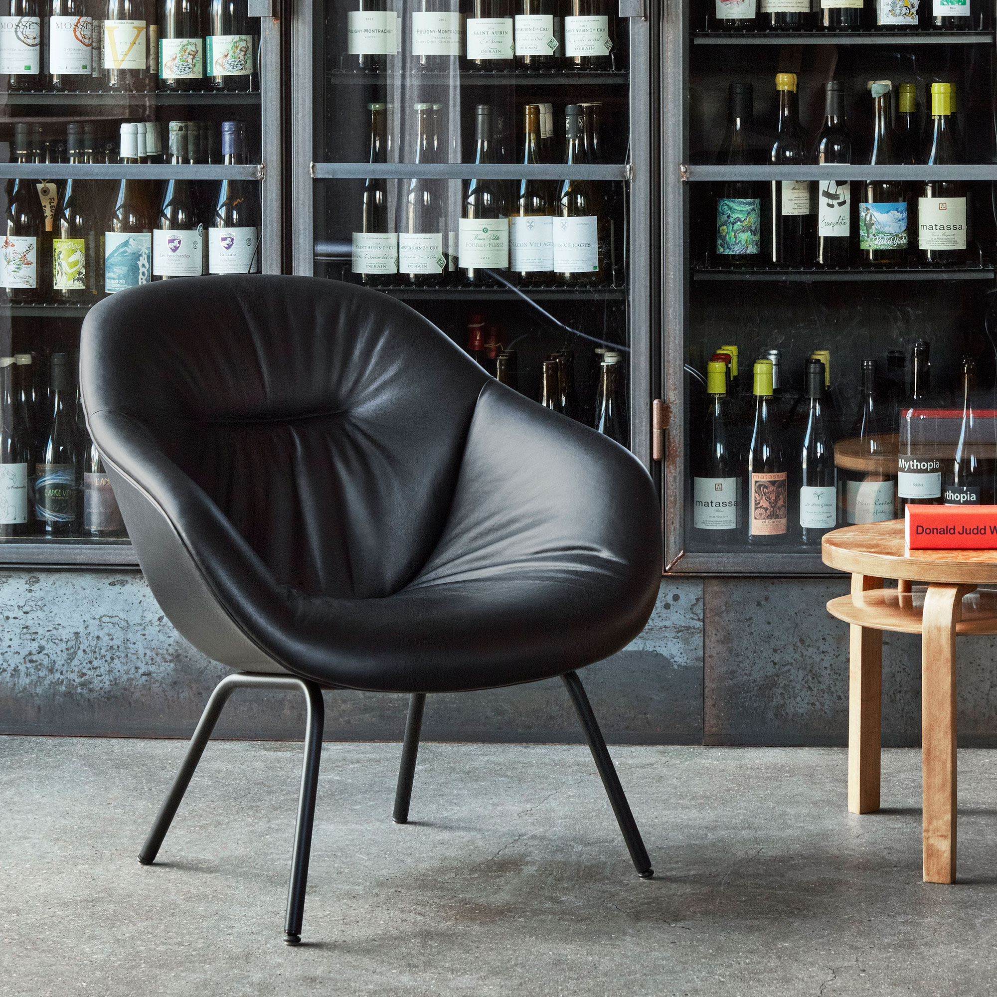 About a Lounge AAL87 Soft