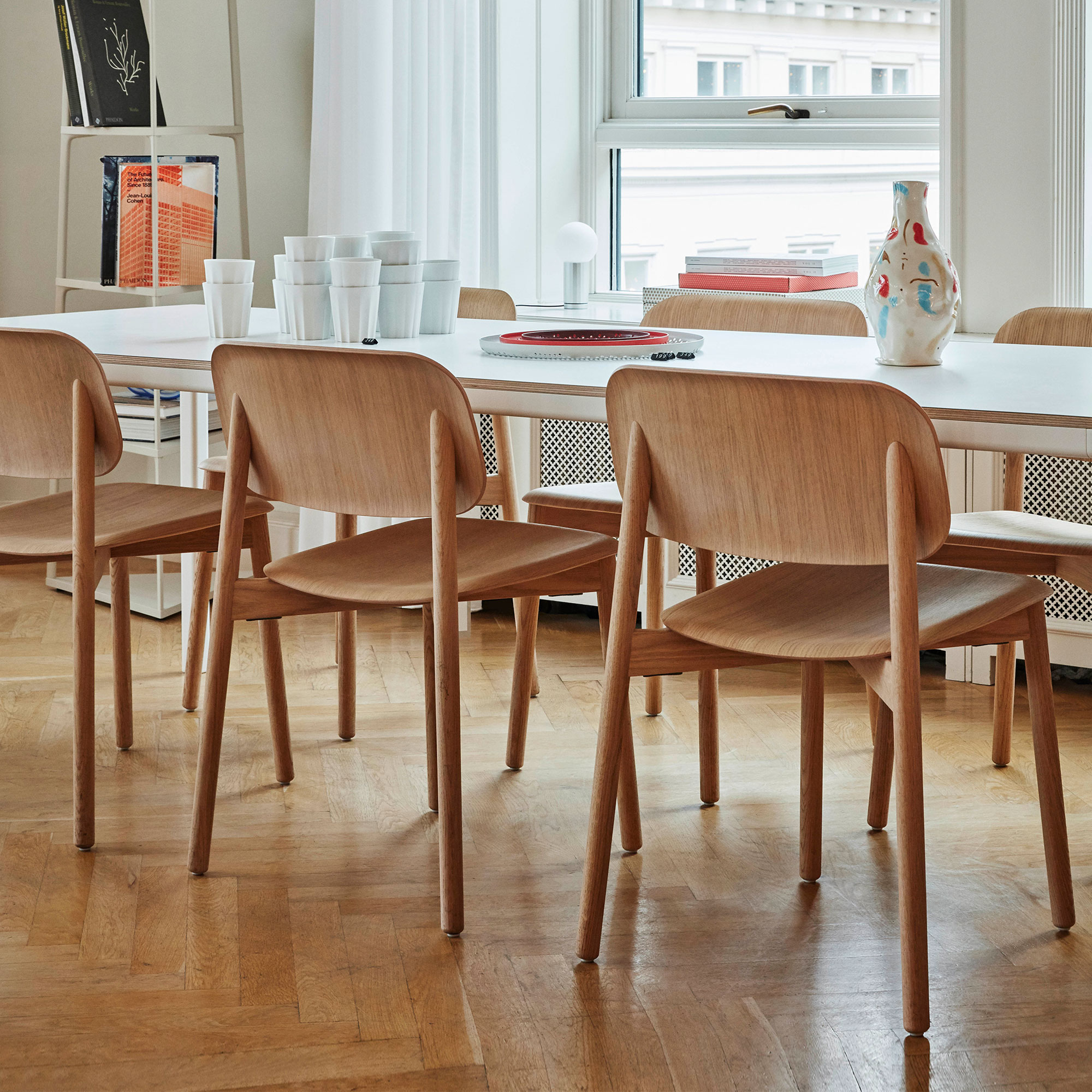 Soft Edge60 Chair
