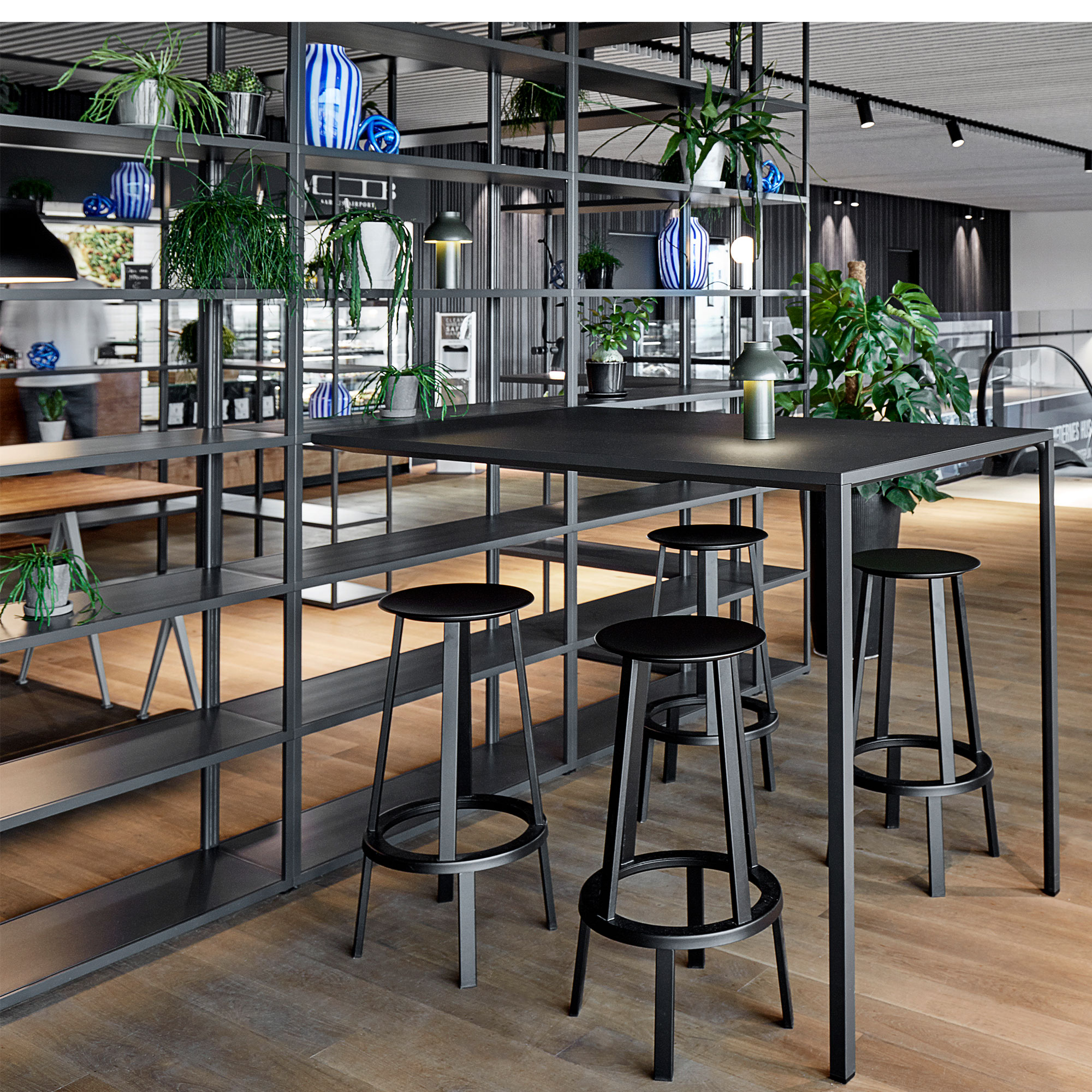 美品　REVOLVER BAR STOOL HIGH Revolver Bar Stool