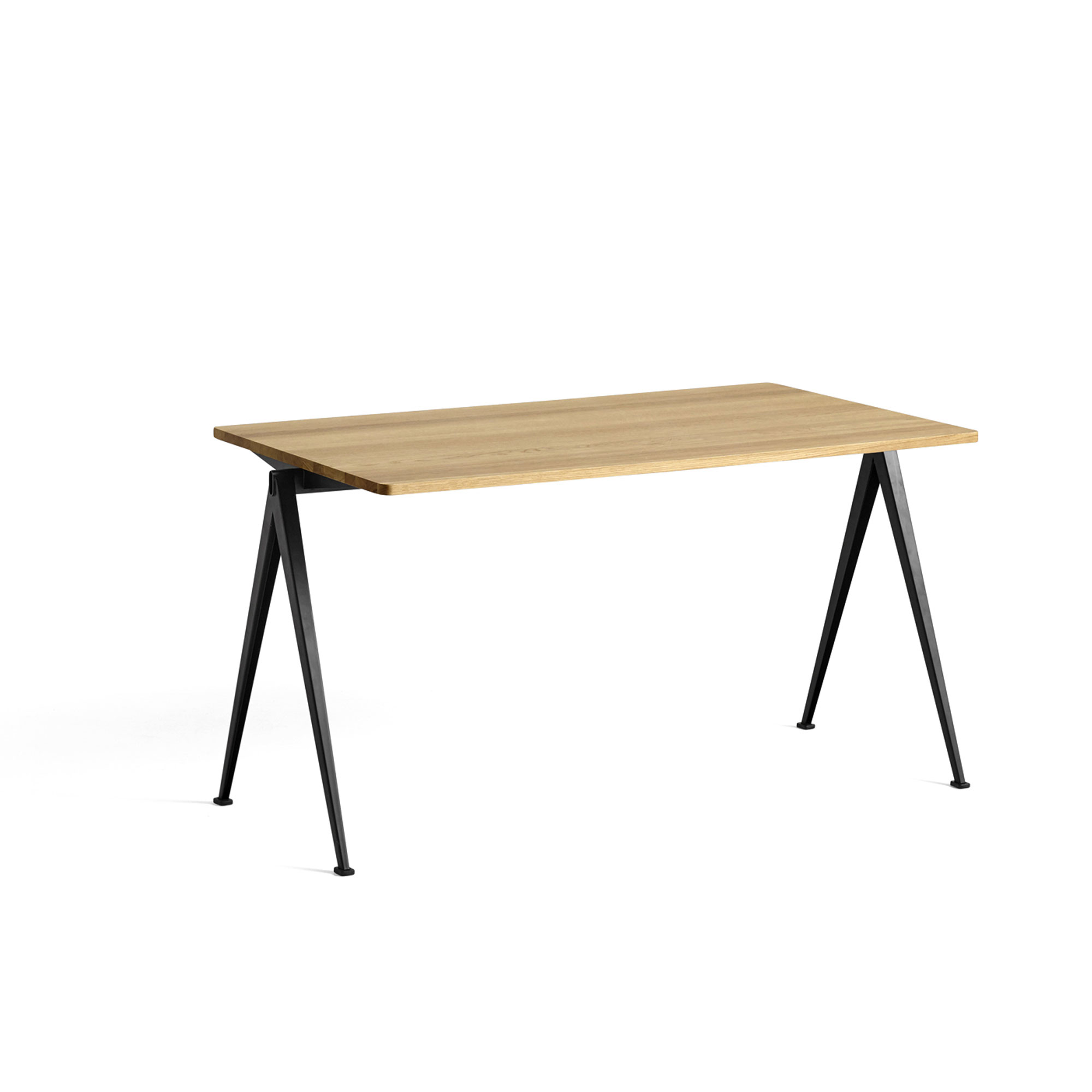 Pyramid Table 01
