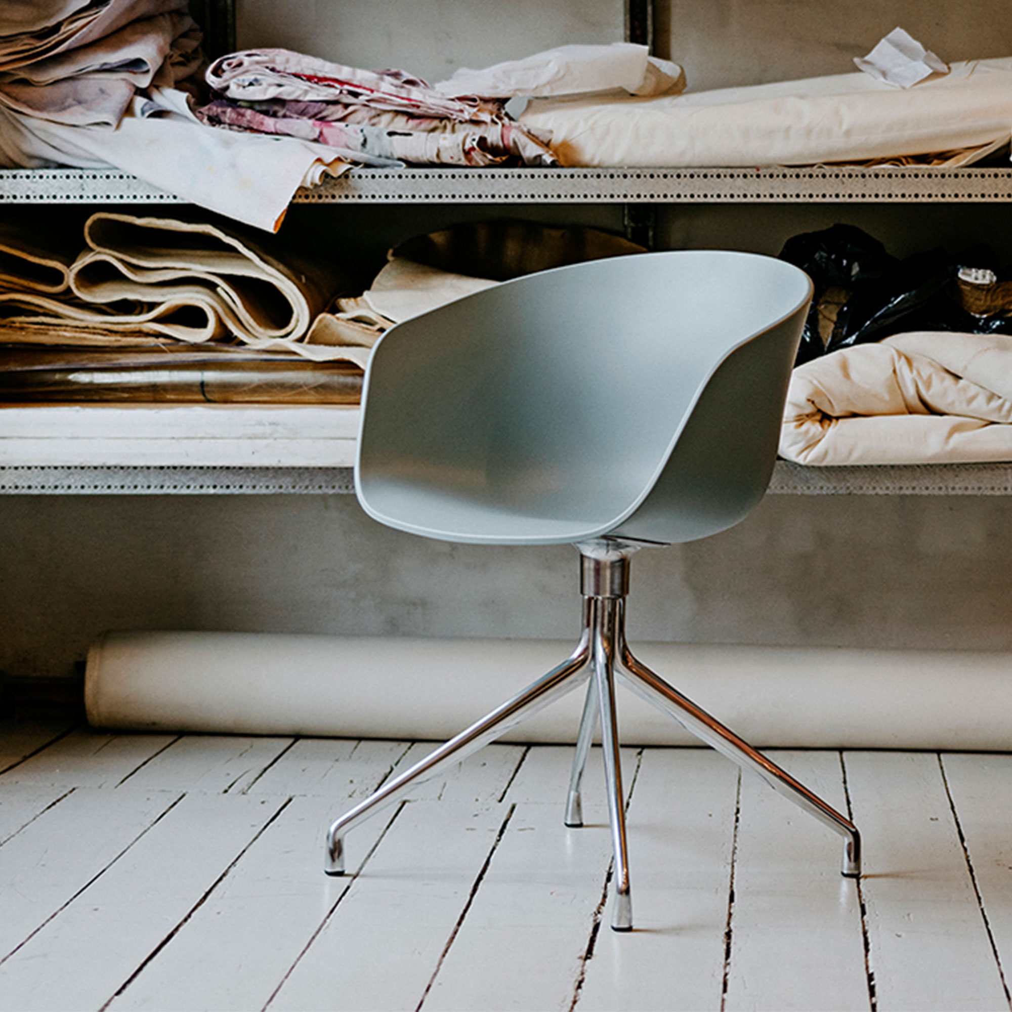 About a Chair AAC20